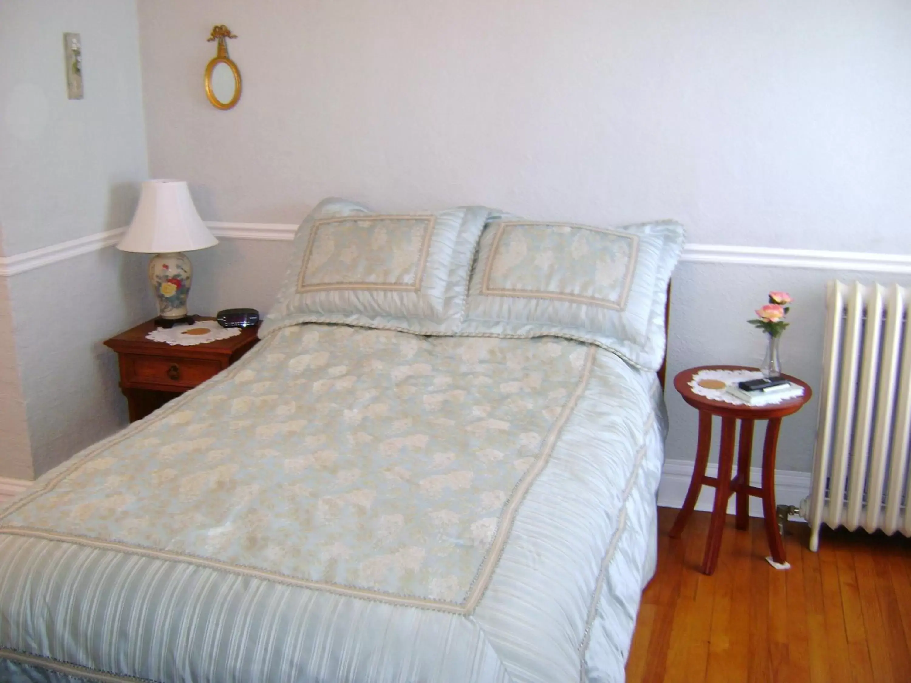 Deluxe Double Room in Four Creeks Bed&Breakfast Deluxe Double Room in Four Creeks Bed&Breakfast