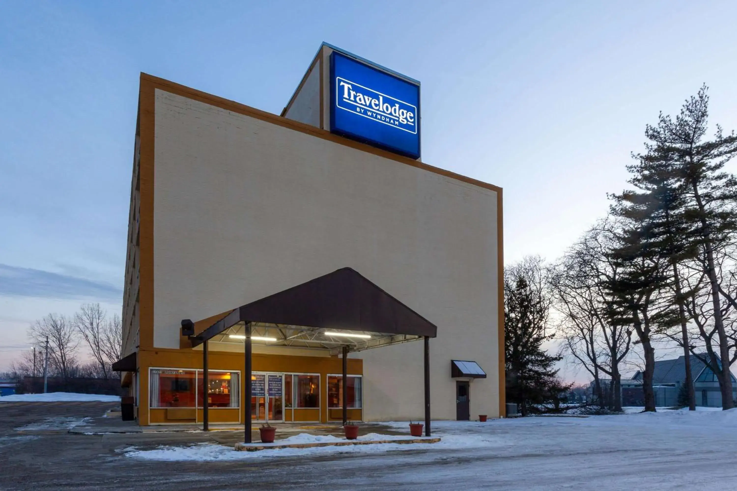 Travelodge by Wyndham Cleveland Airport Travelodge by Wyndham Cleveland Airport