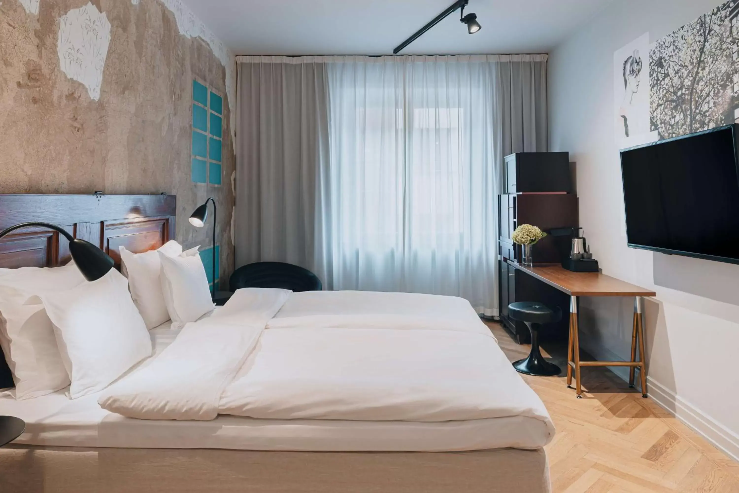 Twin Room in Story Hotel Riddargatan, part of JdV by Hyatt Twin Room in Story Hotel Riddargatan, part of JdV by Hyatt