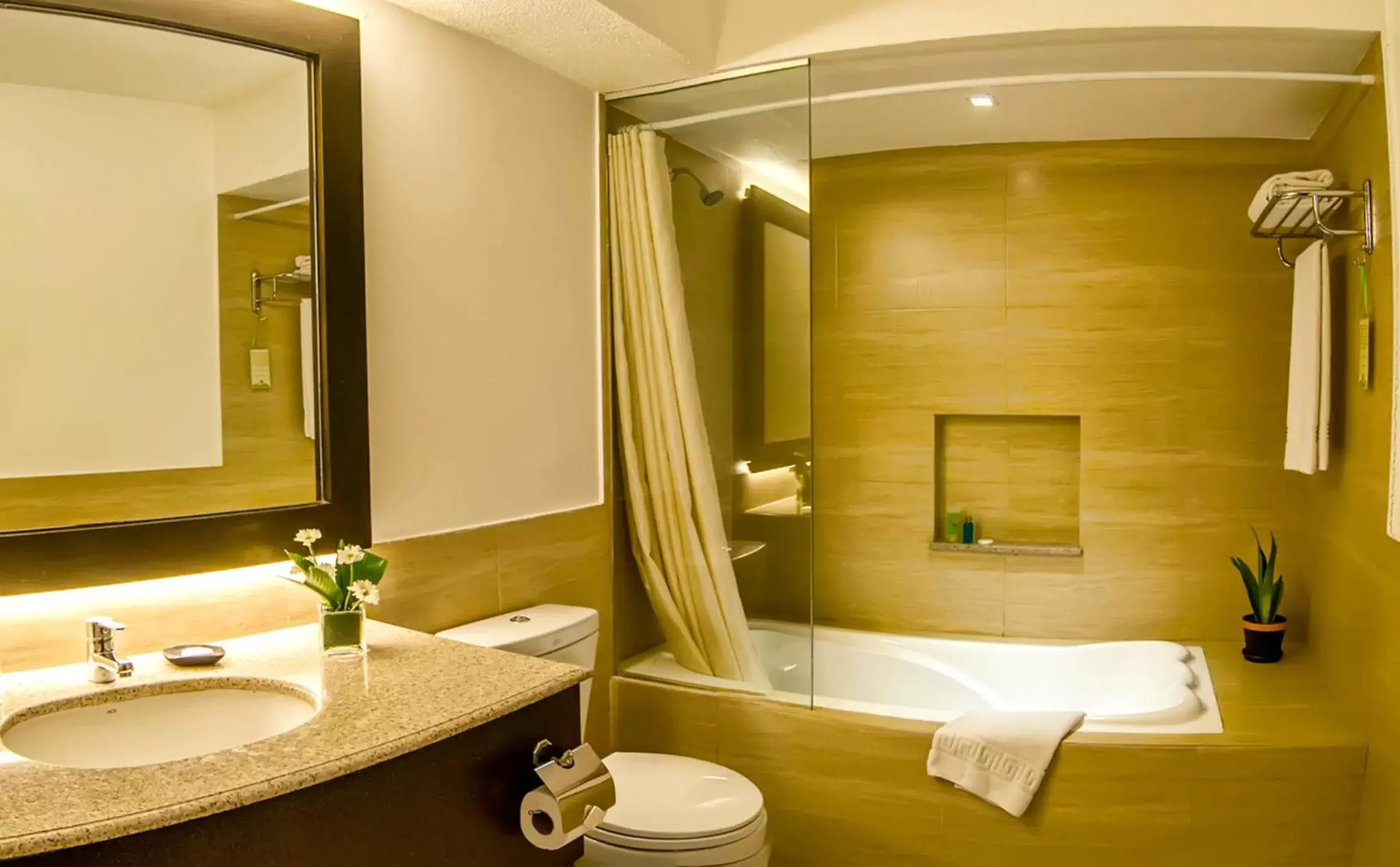 Junior Suite in Montebello Villa Hotel Junior Suite in Montebello Villa Hotel