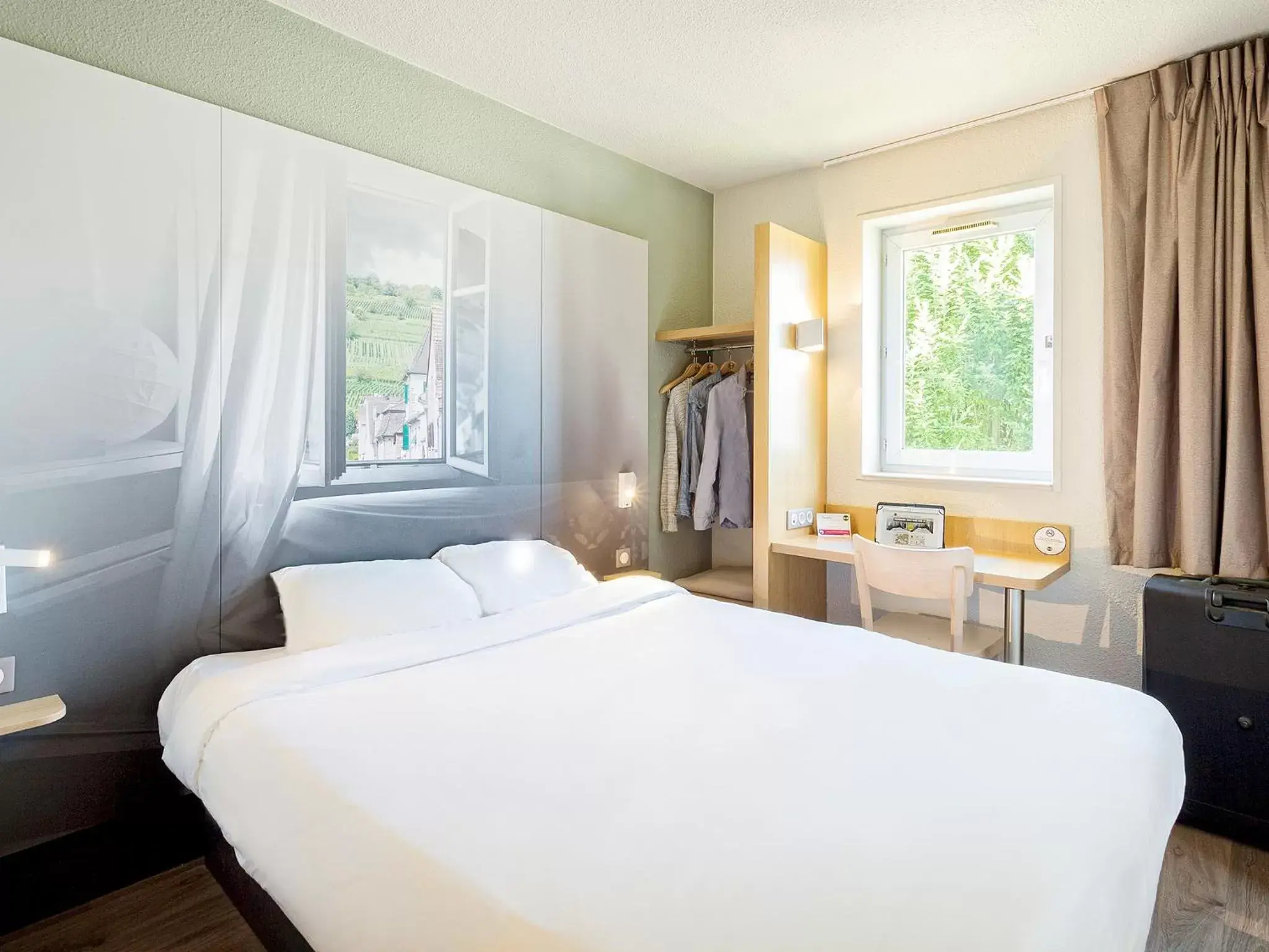 B&B HOTEL Mulhouse Ile Napoléon B&B HOTEL Mulhouse Ile Napoléon