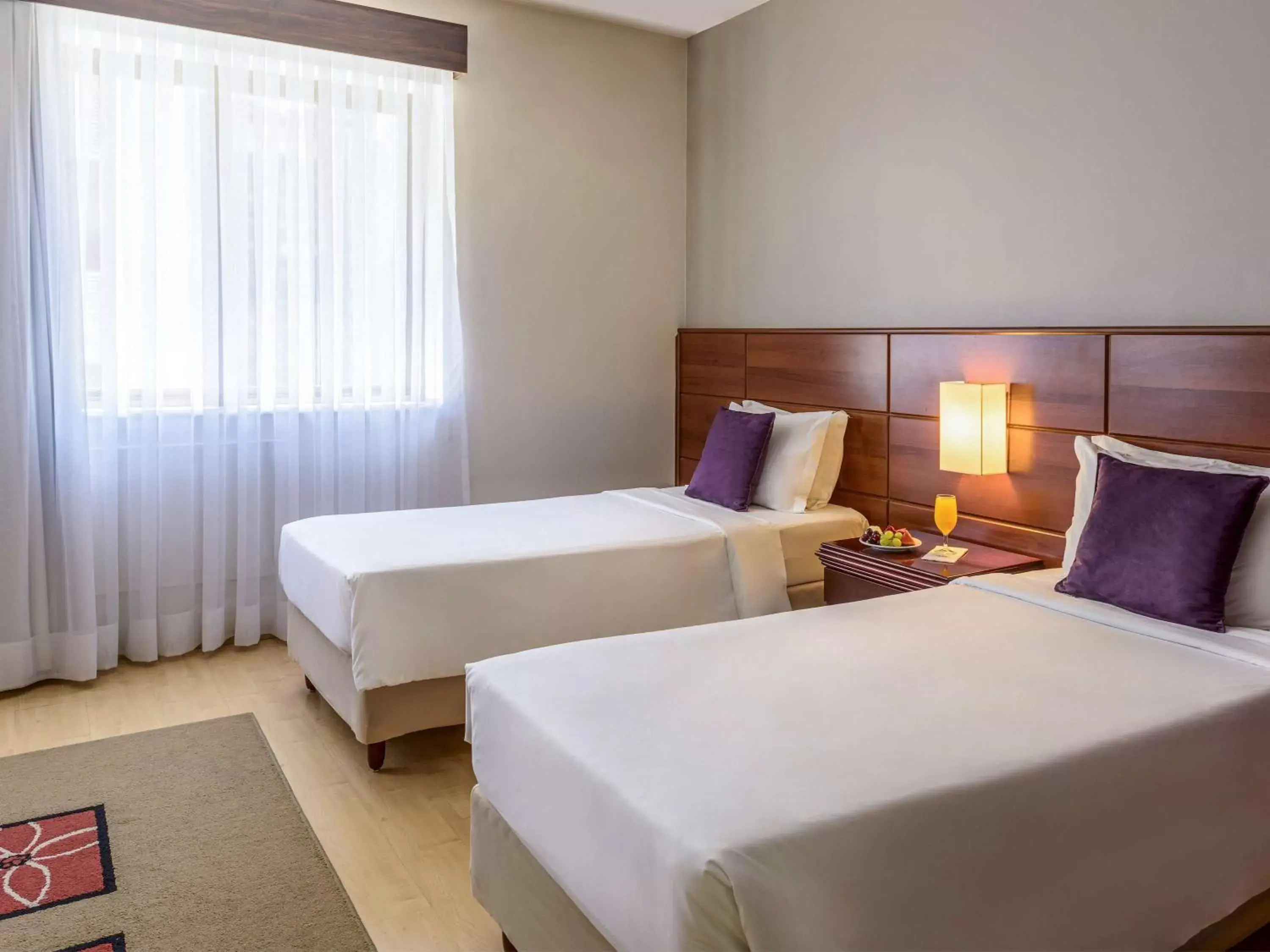 Superior Twin Room - single occupancy in Mercure Joinville Prinz Superior Twin Room - single occupancy in Mercure Joinville Prinz