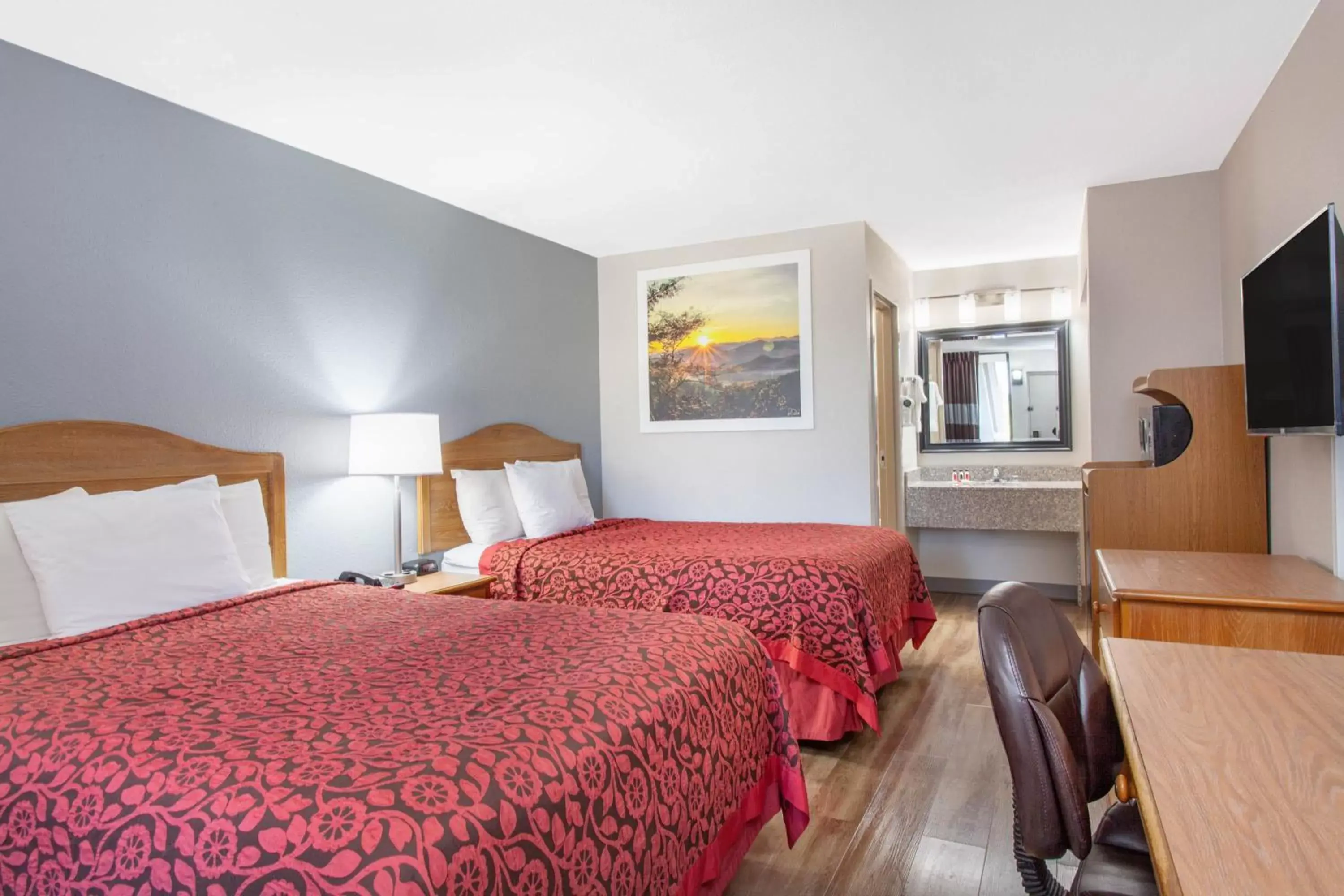 Double Room with Two Double Beds - Smoking in Days Inn by Wyndham Clinton - Laurens I-26 Double Room with Two Double Beds - Smoking in Days Inn by Wyndham Clinton - Laurens I-26