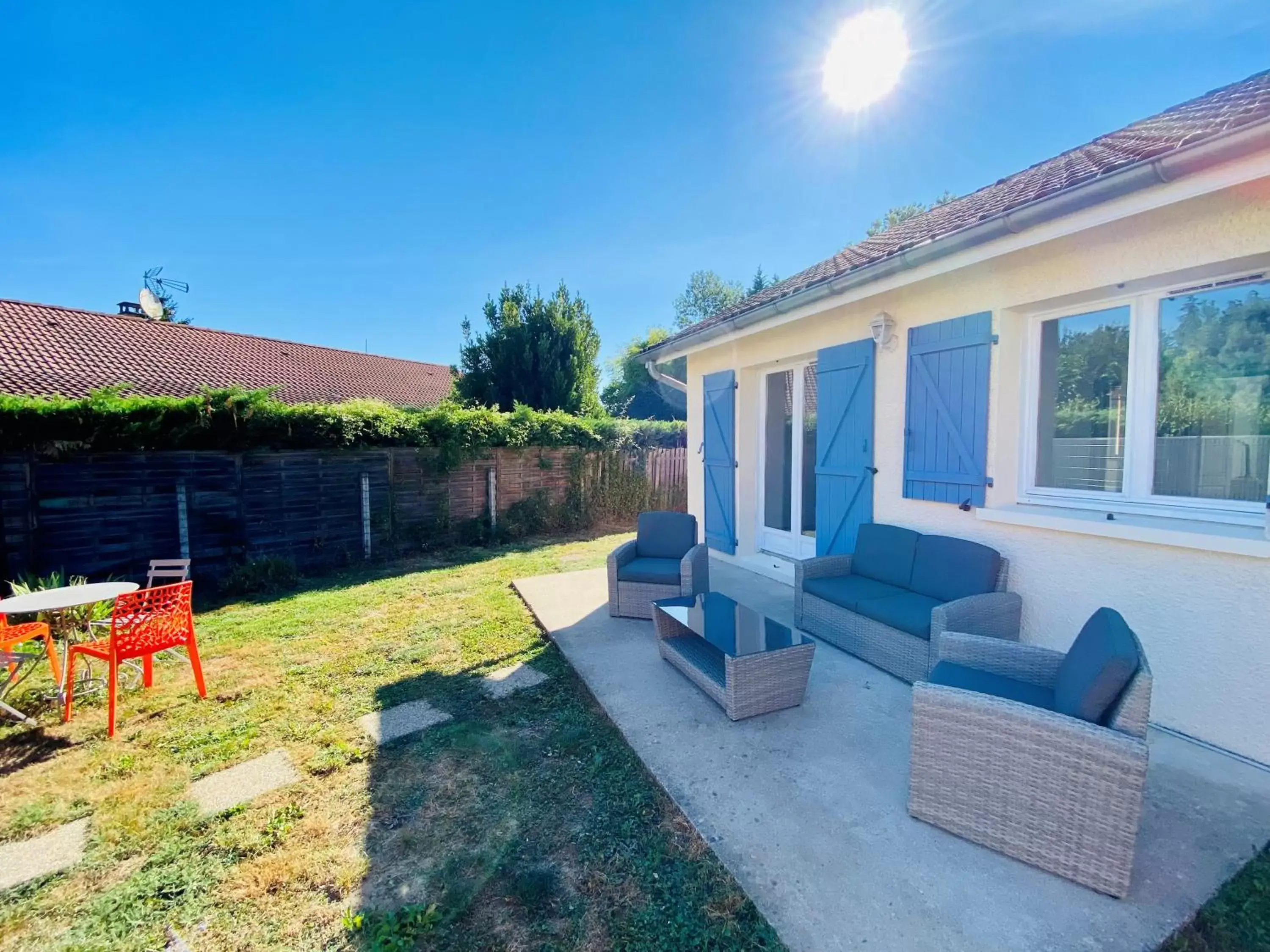 Two-Bedroom Villa in Les Villas du Domaine de Suzel Two-Bedroom Villa in Les Villas du Domaine de Suzel