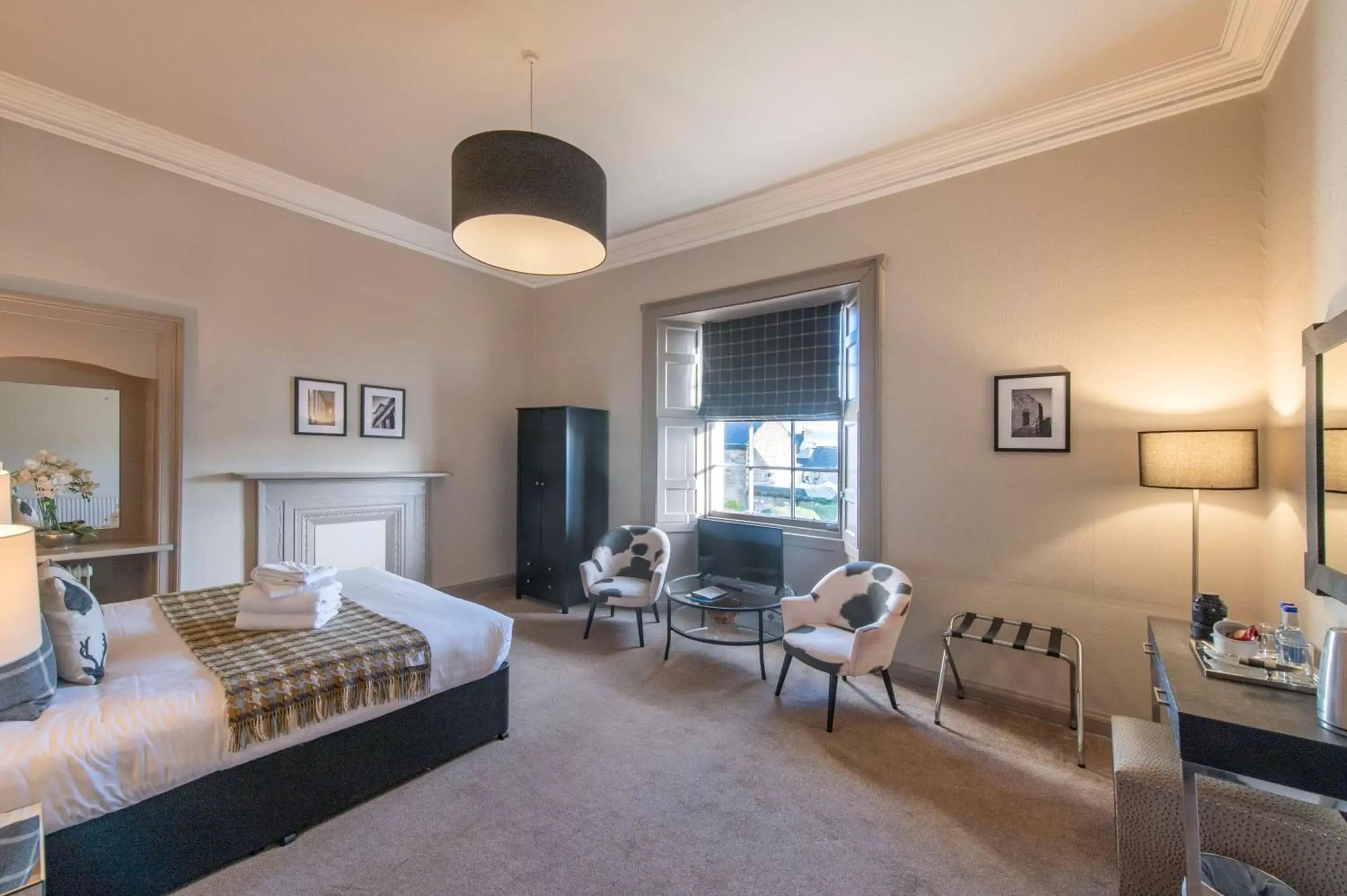 Deluxe King Room in The Allan Park Deluxe King Room in The Allan Park