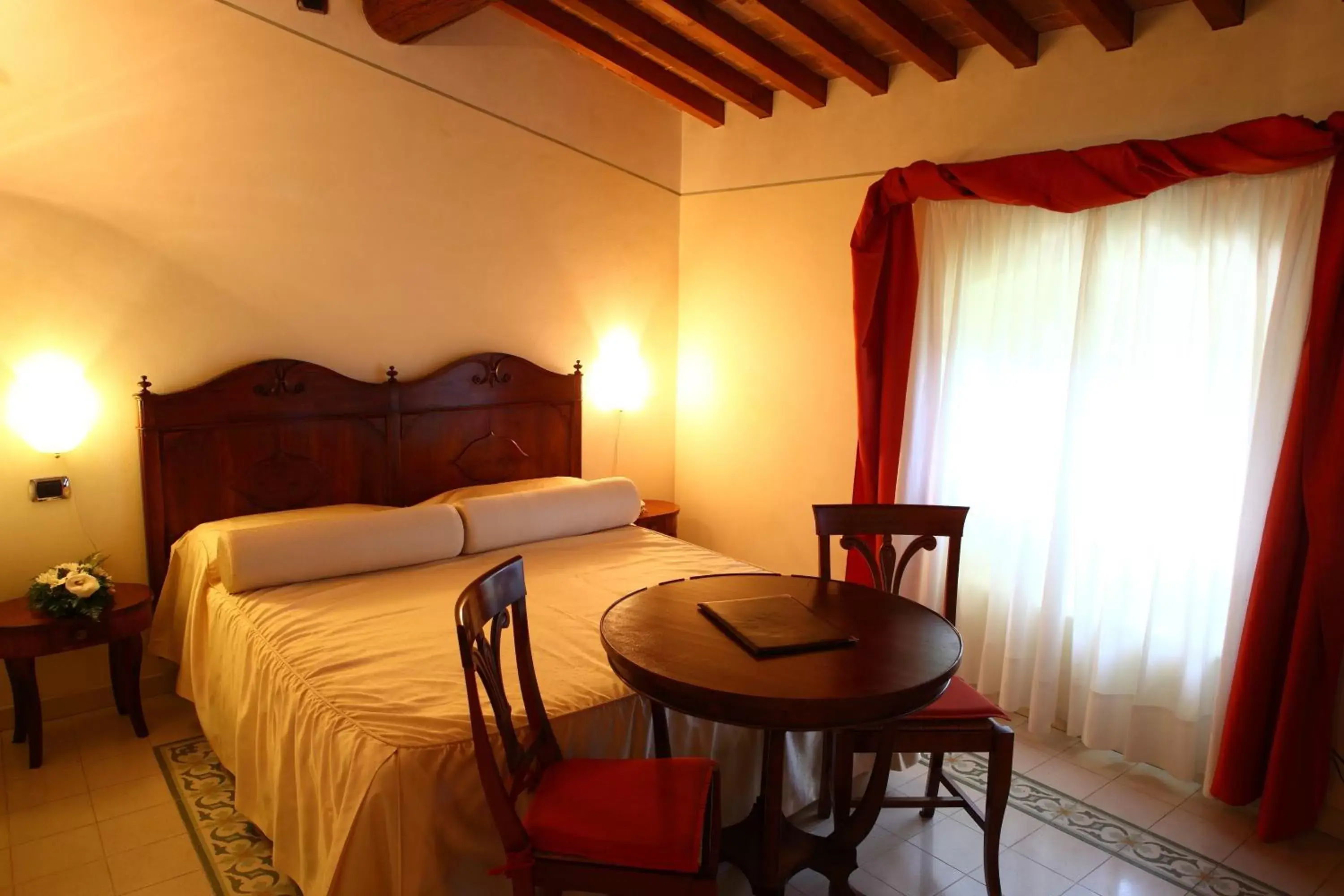 Standard Double Room in Classique Standard Double Room in Classique