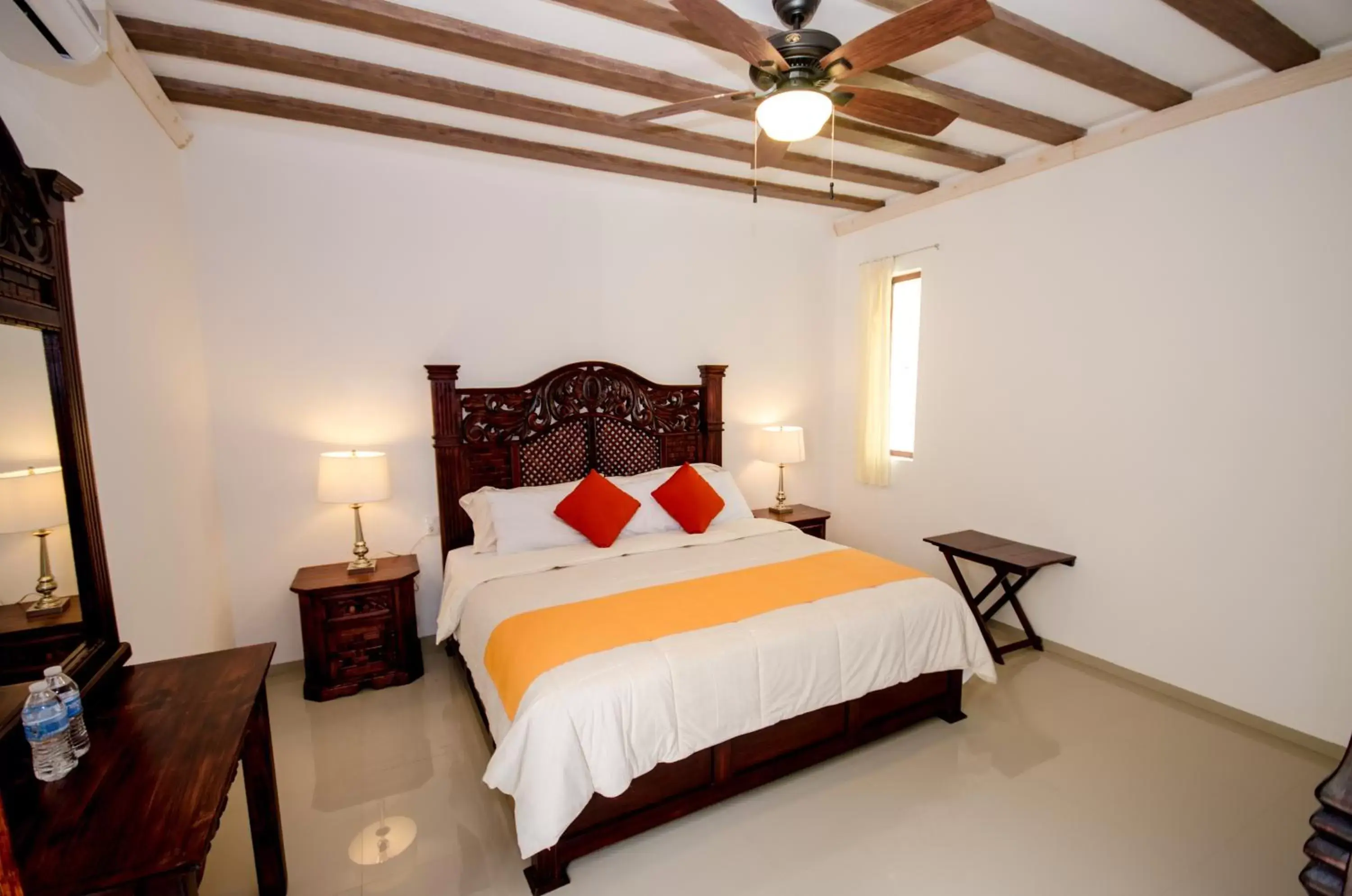 King Room in Casa San Roque Valladolid King Room in Casa San Roque Valladolid