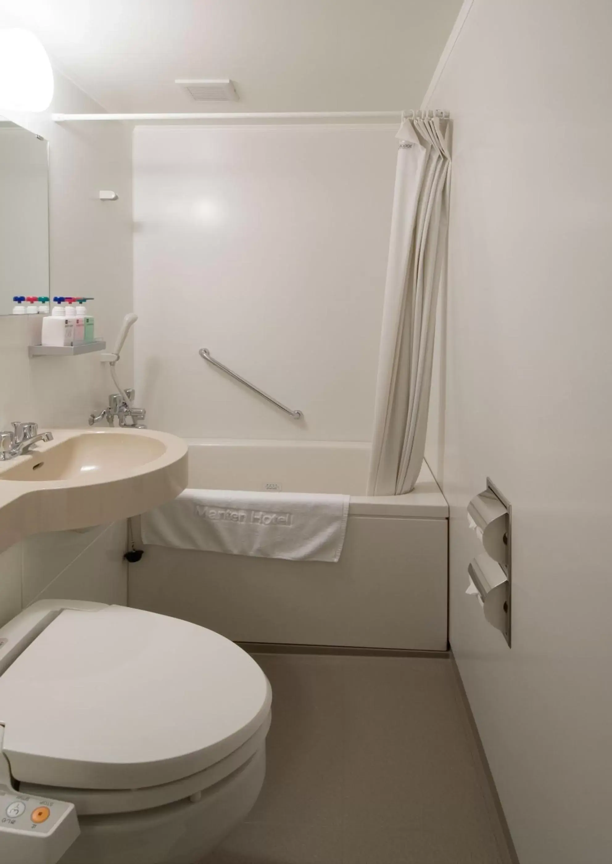 Double Room - single occupancy in Uozu Manten Hotel Ekimae Double Room - single occupancy in Uozu Manten Hotel Ekimae