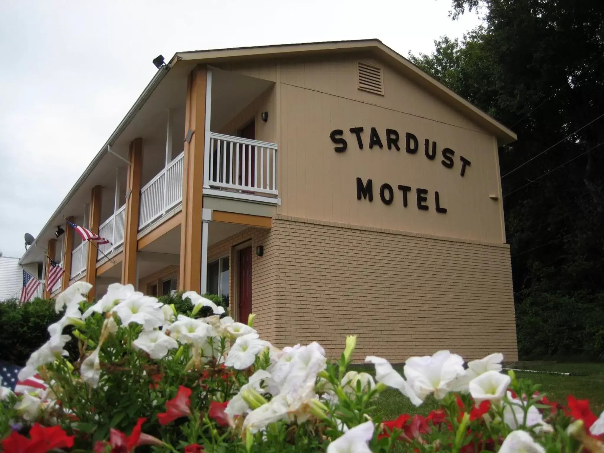 Stardust Motel Stardust Motel