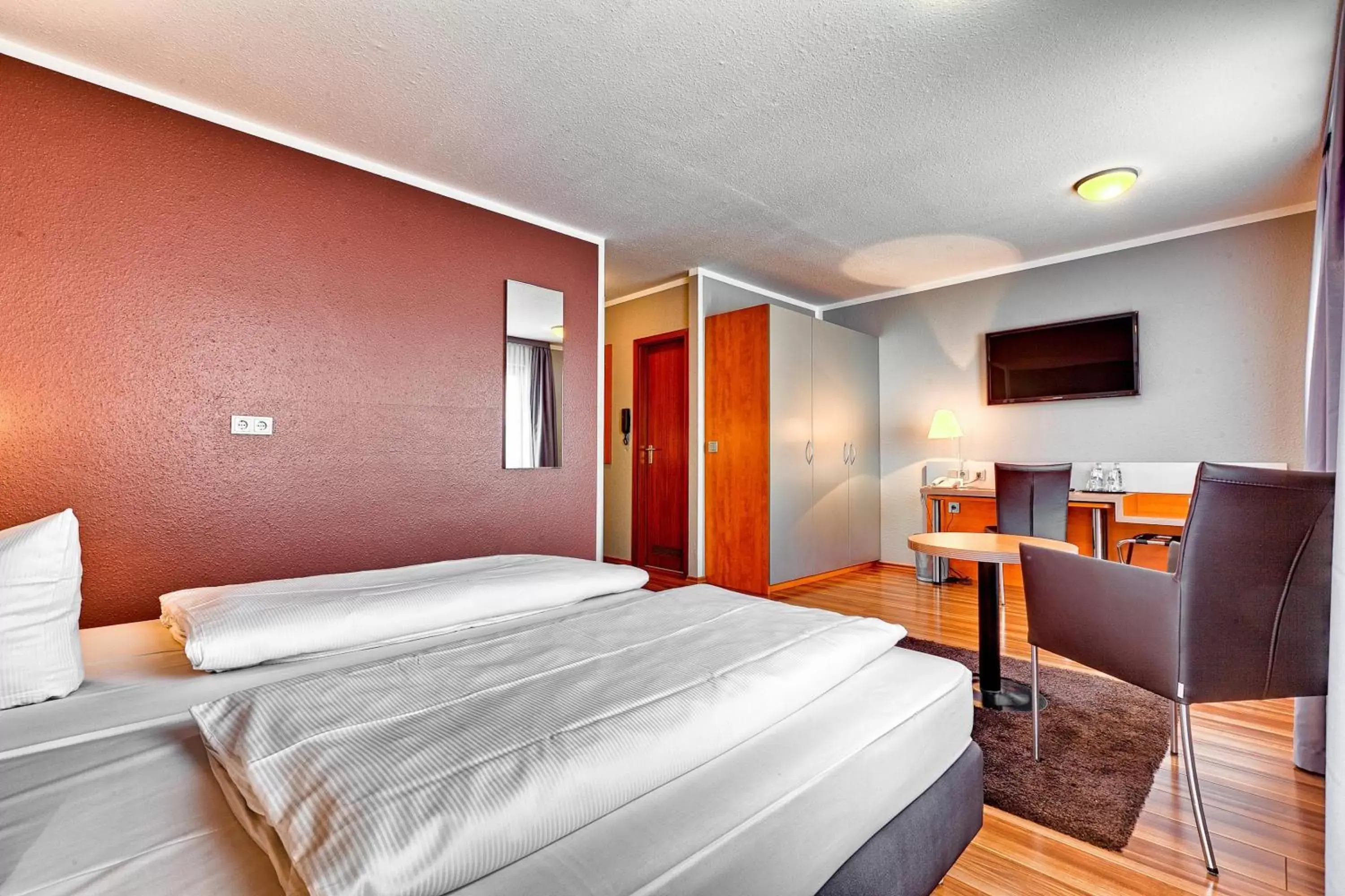 Superior Double Room in attimo Hotel Stuttgart***S Superior Double Room in attimo Hotel Stuttgart***S