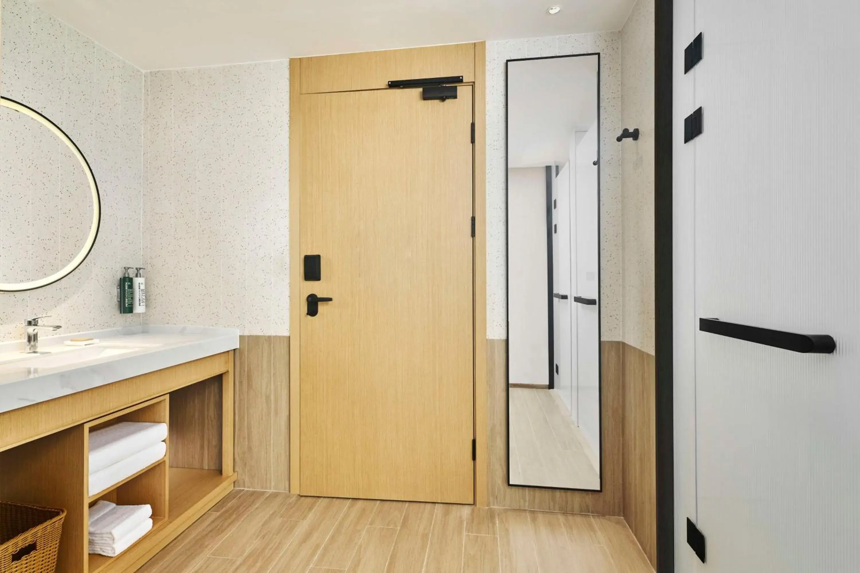 Twin Room in Hilton Garden Inn Zhuhai Jinan University Twin Room in Hilton Garden Inn Zhuhai Jinan University