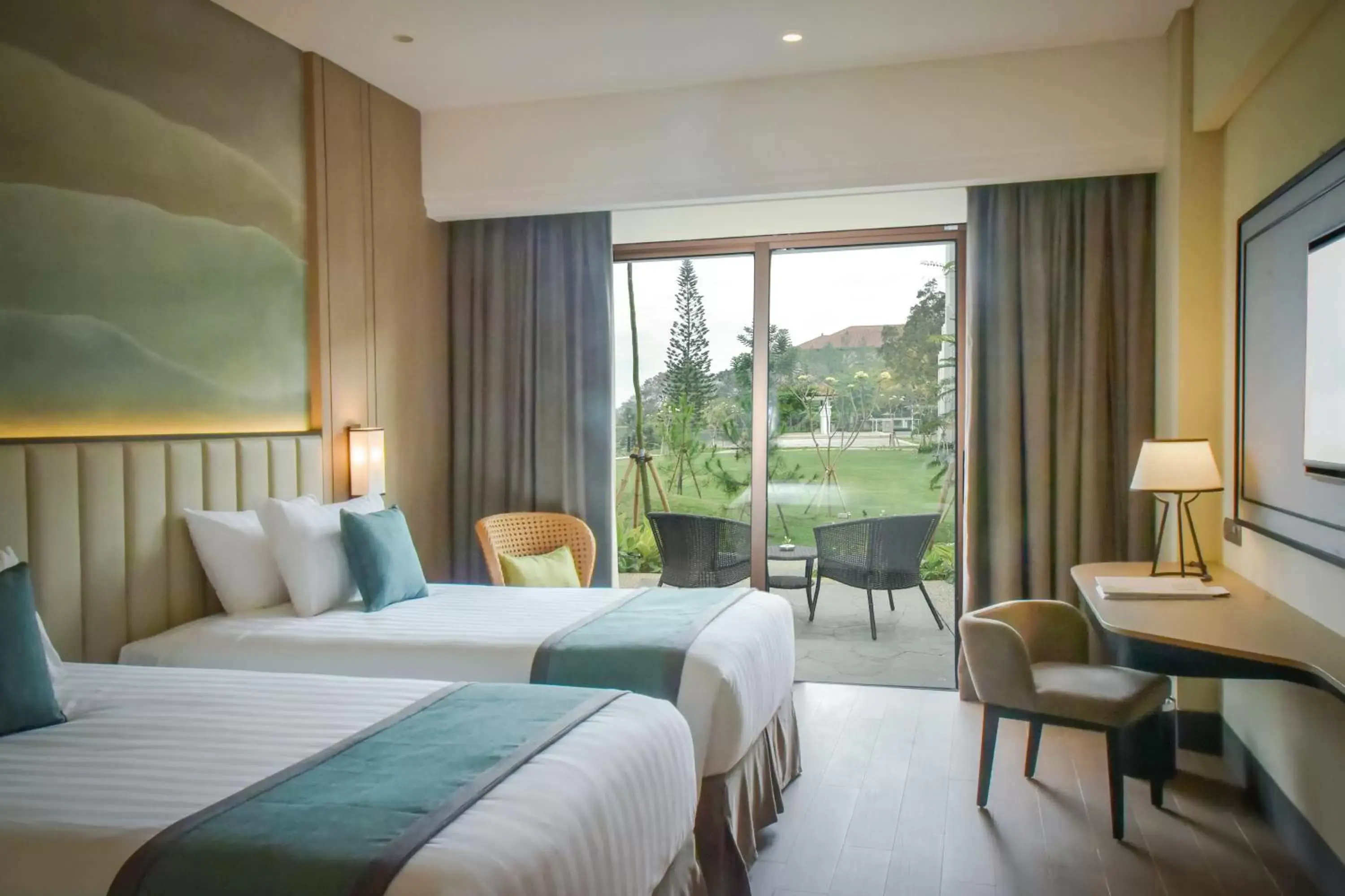 Pine Terrace Twin in Mason Pine Hotel Bandung Pine Terrace Twin in Mason Pine Hotel Bandung
