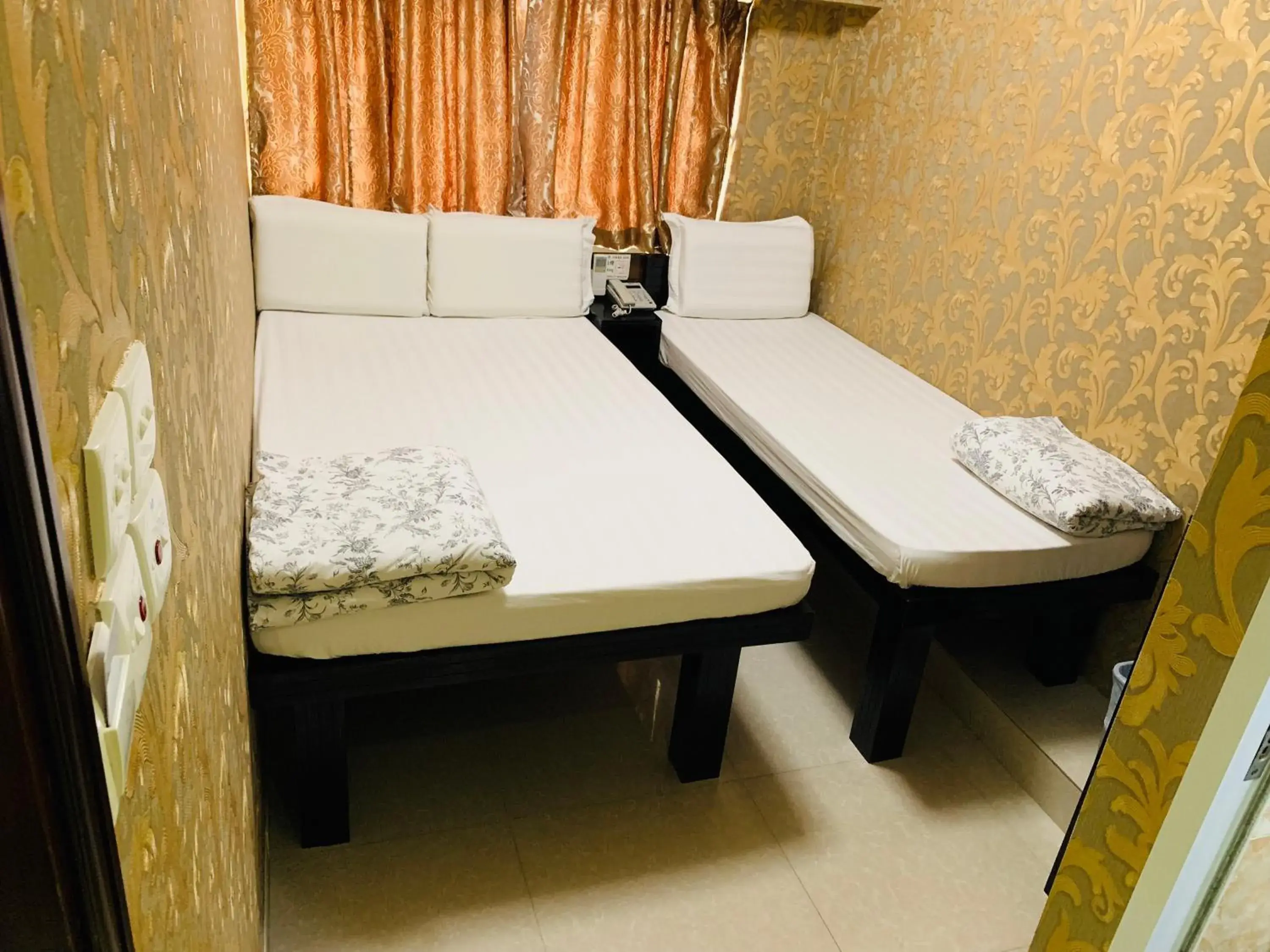 Triple Room in Modern Triple Room in Modern