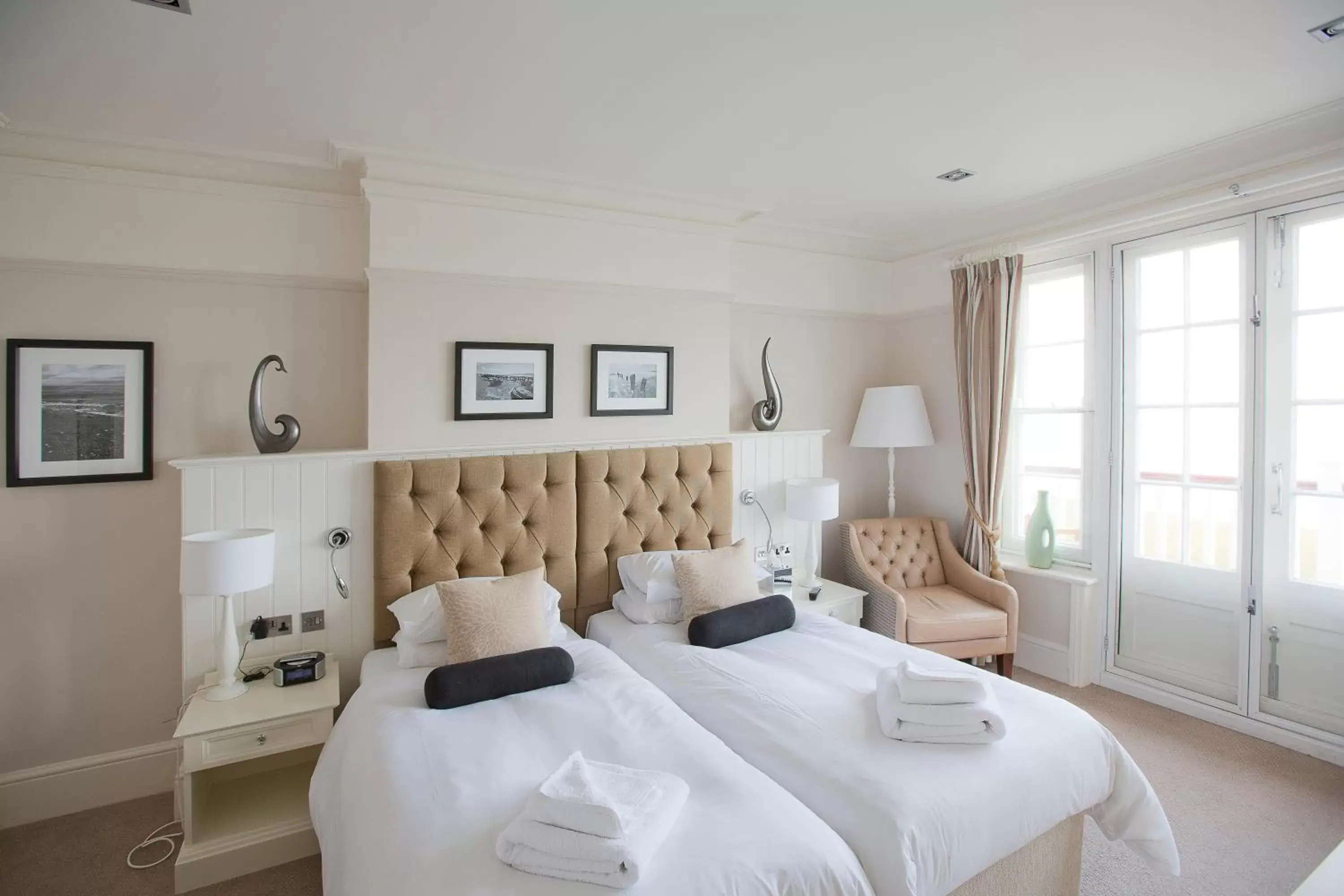 Superior Twin Room with Balcony & Sea View in The Marine Superior Twin Room with Balcony & Sea View in The Marine