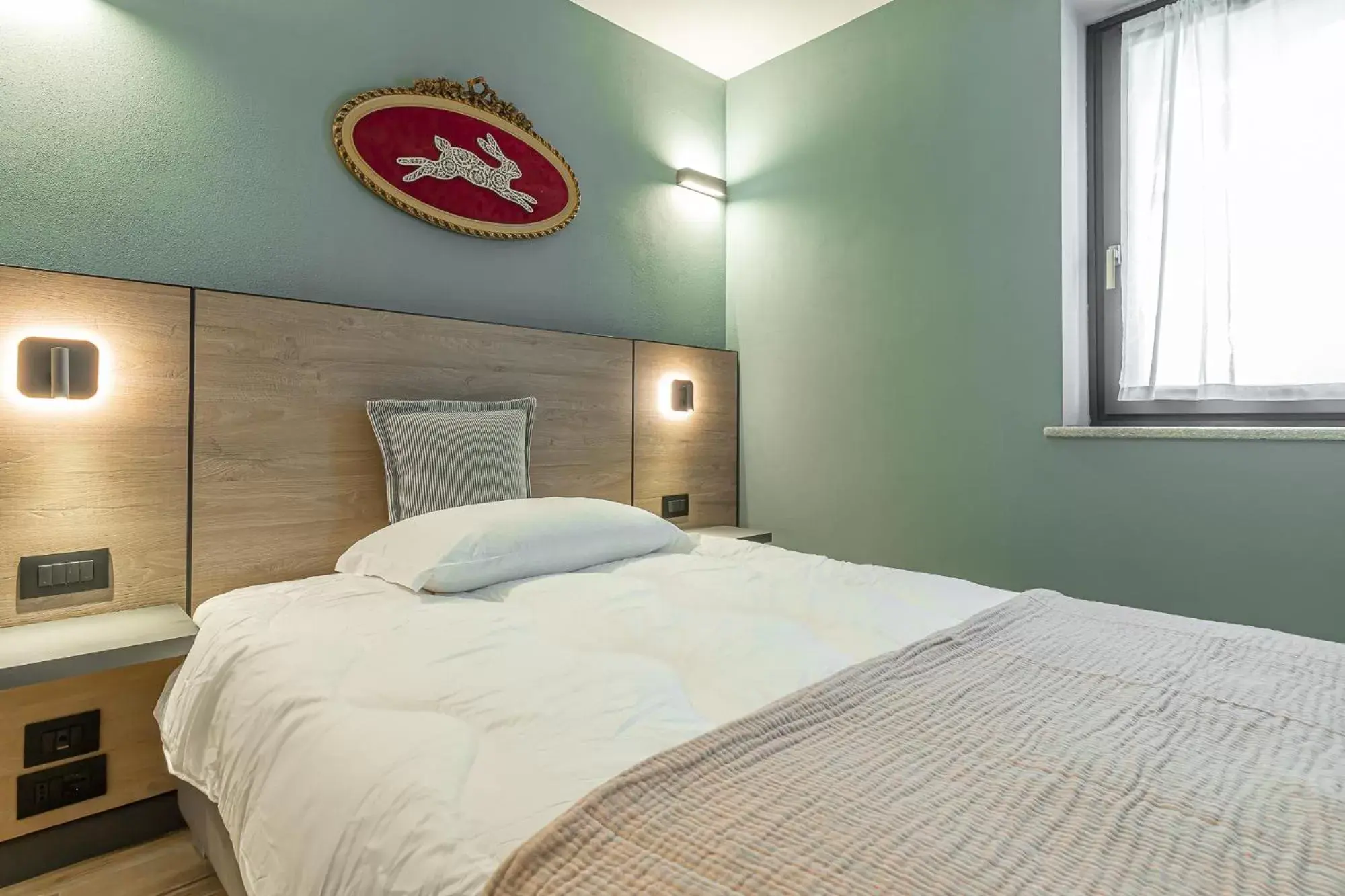 Single Room with Bath in Hotel Mon Émile Single Room with Bath in Hotel Mon Émile