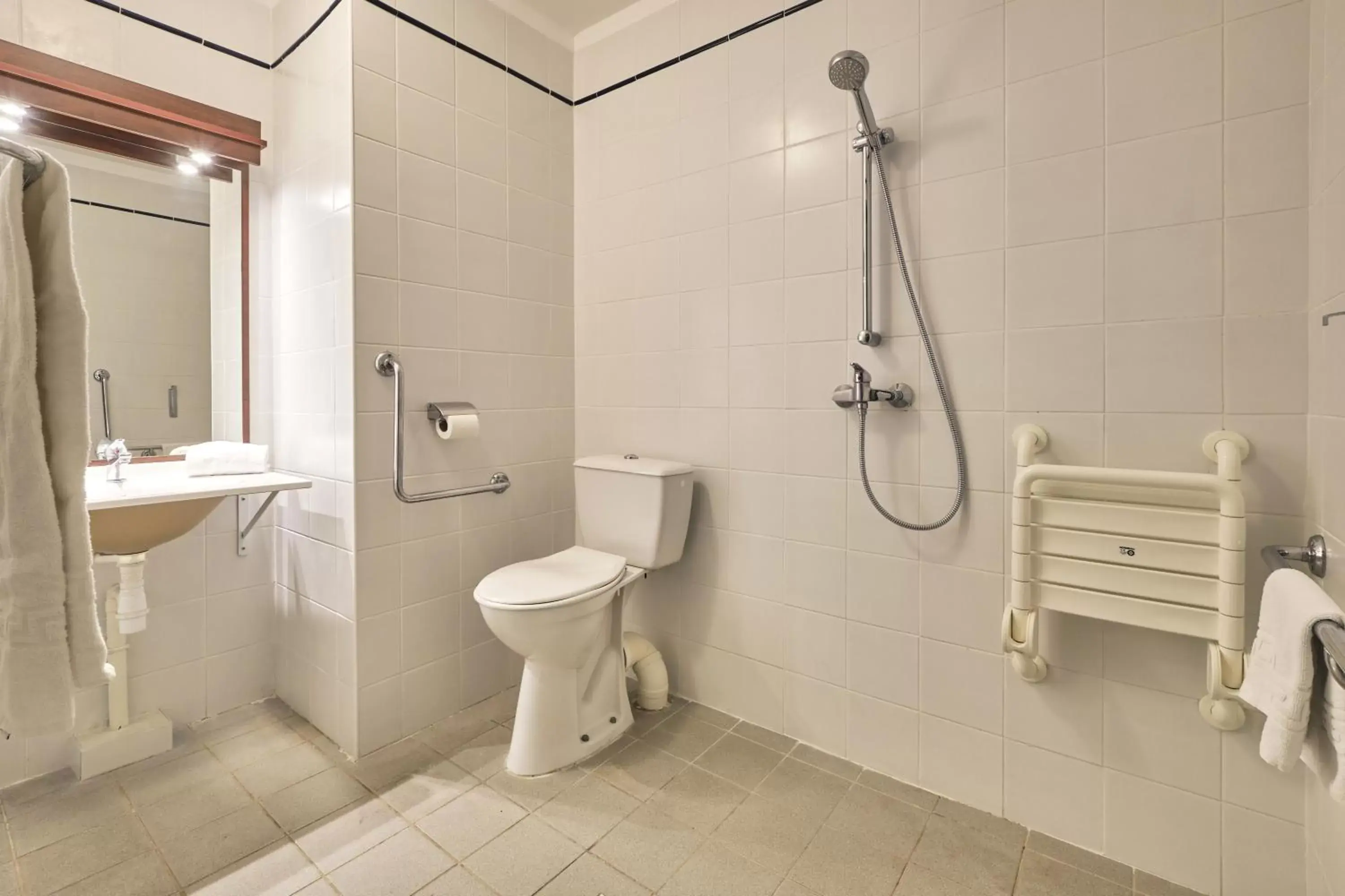 Studio - Double bed in Zenitude Hôtel-Résidences Carcassonne Studio - Double bed in Zenitude Hôtel-Résidences Carcassonne