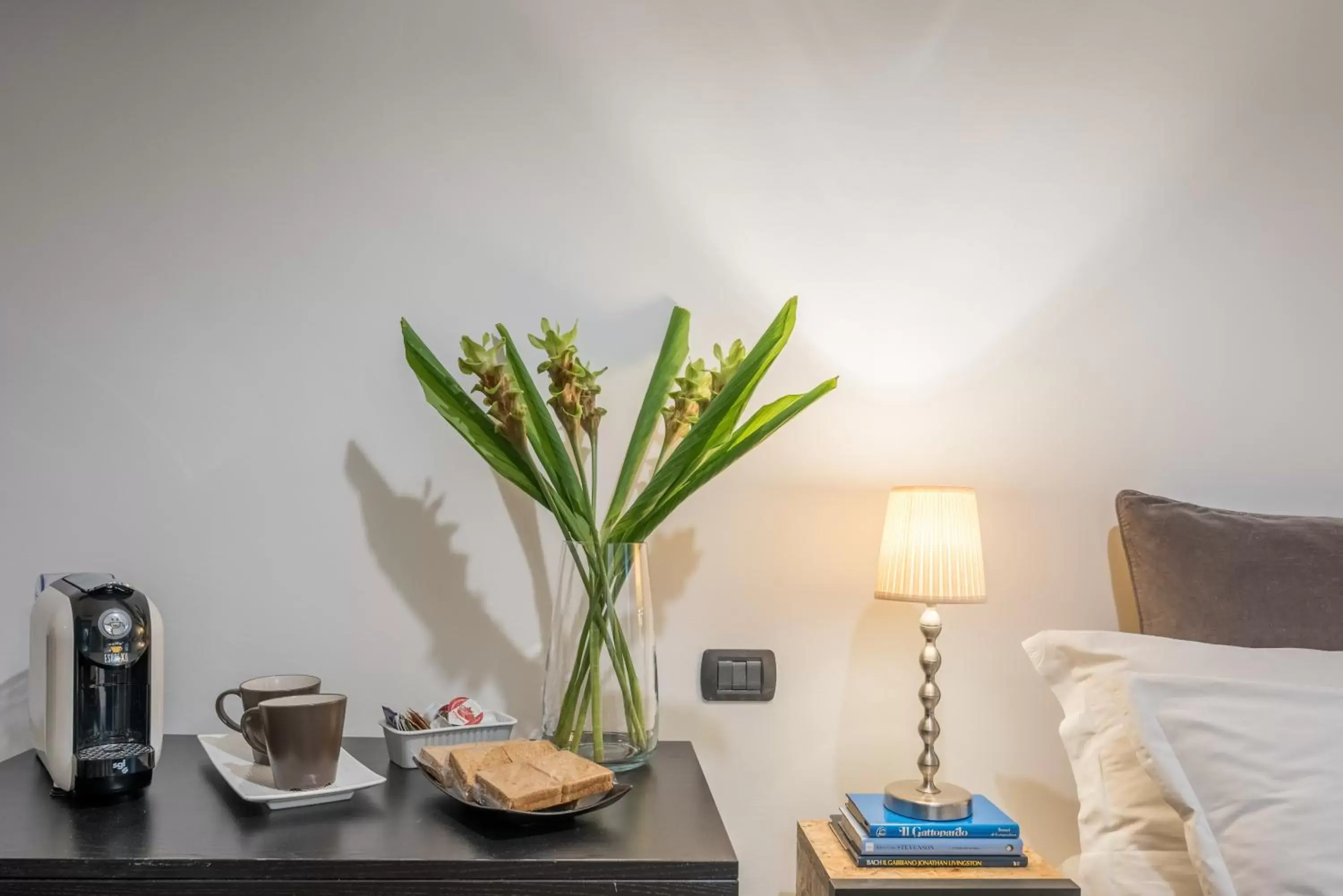 Small Double Room in Suite 36 - NEW OPENING Small Double Room in Suite 36 - NEW OPENING