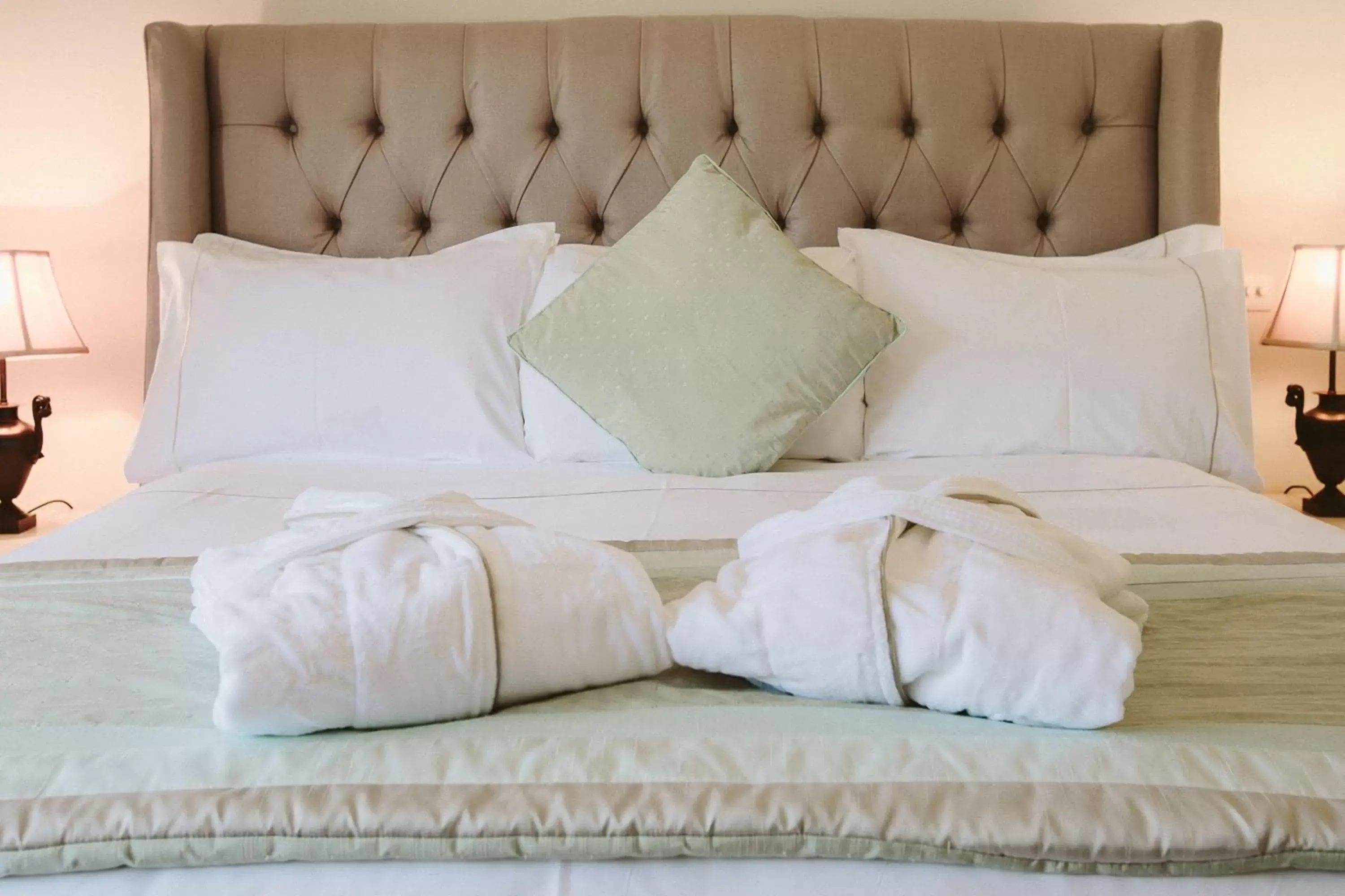 Classic Suite in Sudbury House Classic Suite in Sudbury House