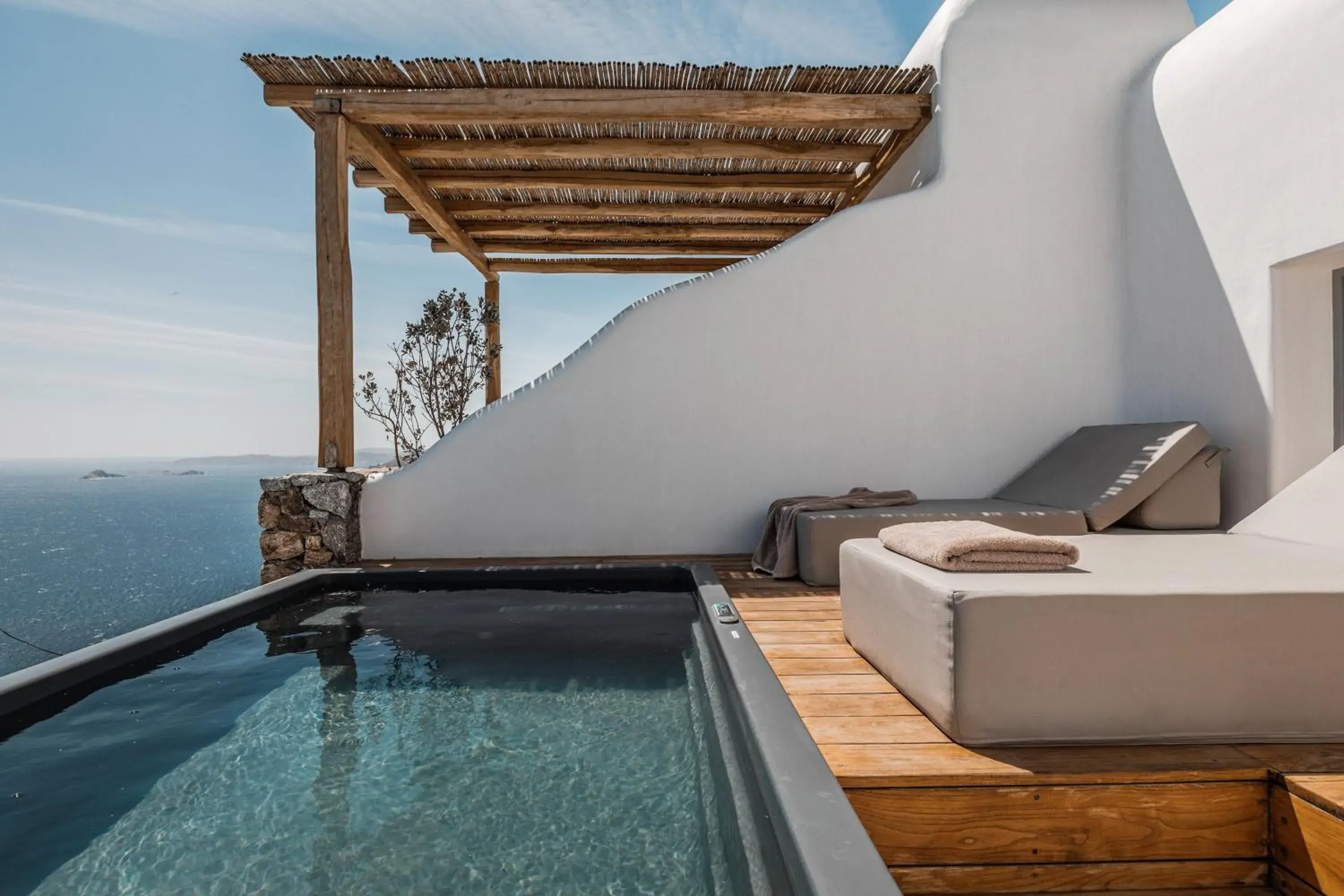 King Suite with Spa Bath in Alissachni Mykonos King Suite with Spa Bath in Alissachni Mykonos