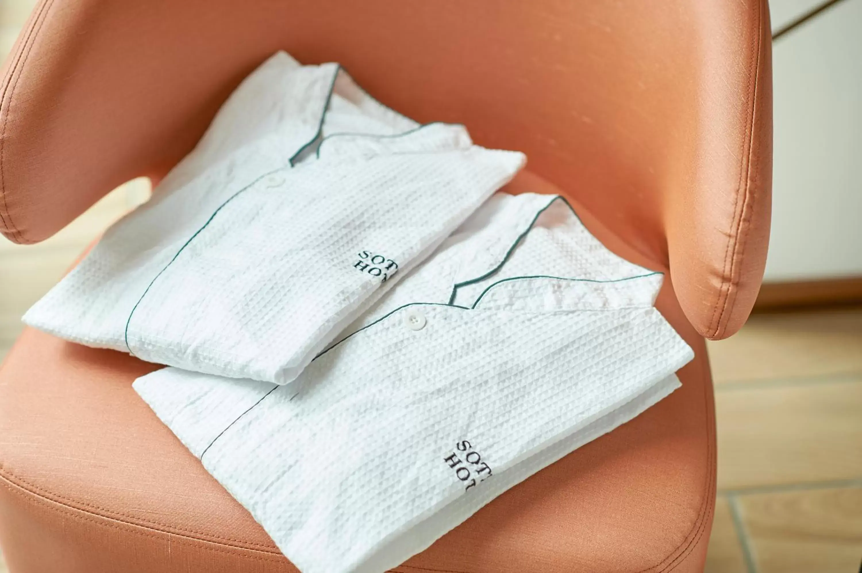 Connecting - Non-Smoking in Sotetsu Fresa Inn Nagoya-Shinkansenguchi Connecting - Non-Smoking in Sotetsu Fresa Inn Nagoya-Shinkansenguchi