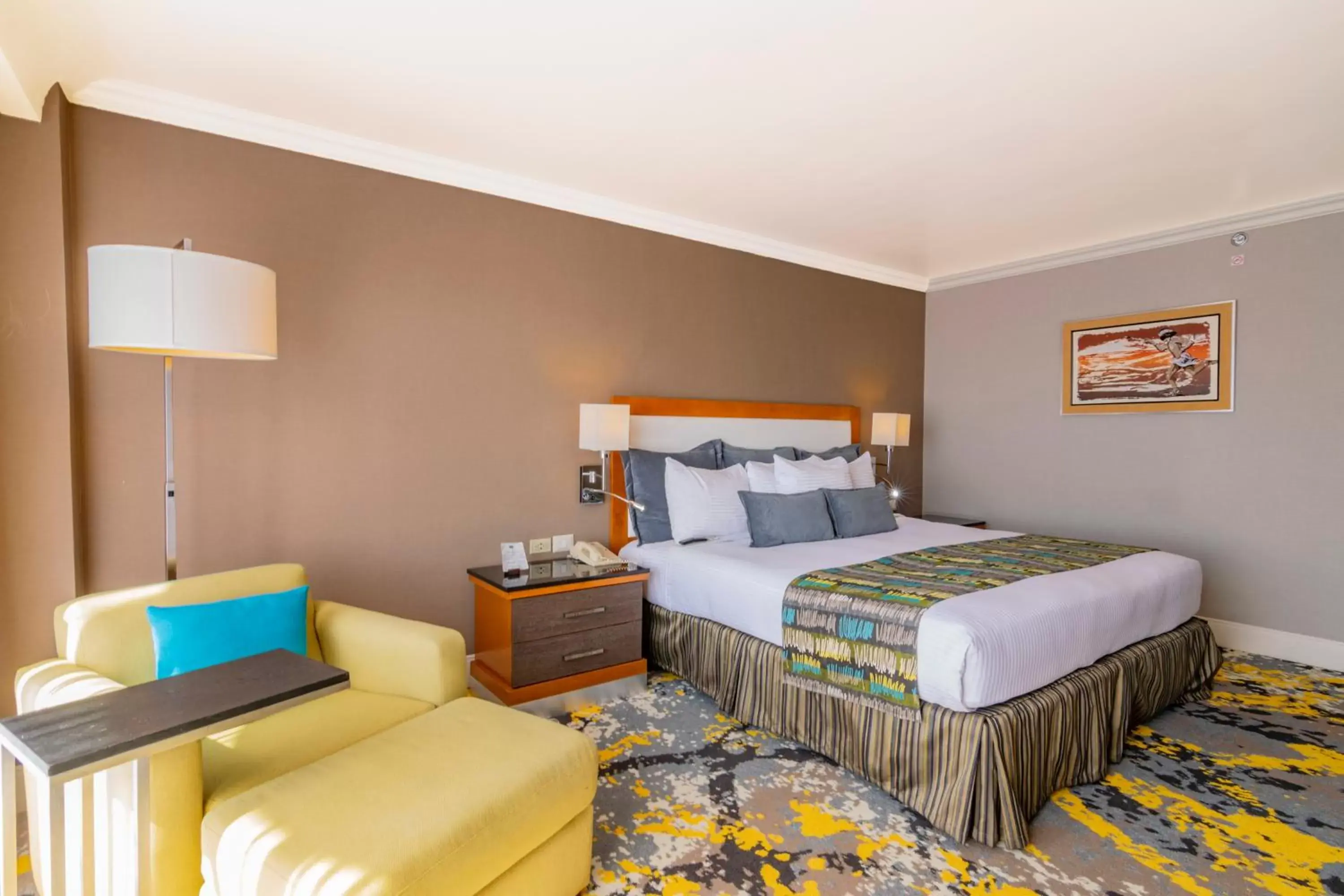 Deluxe Single Room with Balcony (newly renovated) in Hotel Lucerna Ciudad Juarez Deluxe Single Room with Balcony (newly renovated) in Hotel Lucerna Ciudad Juarez