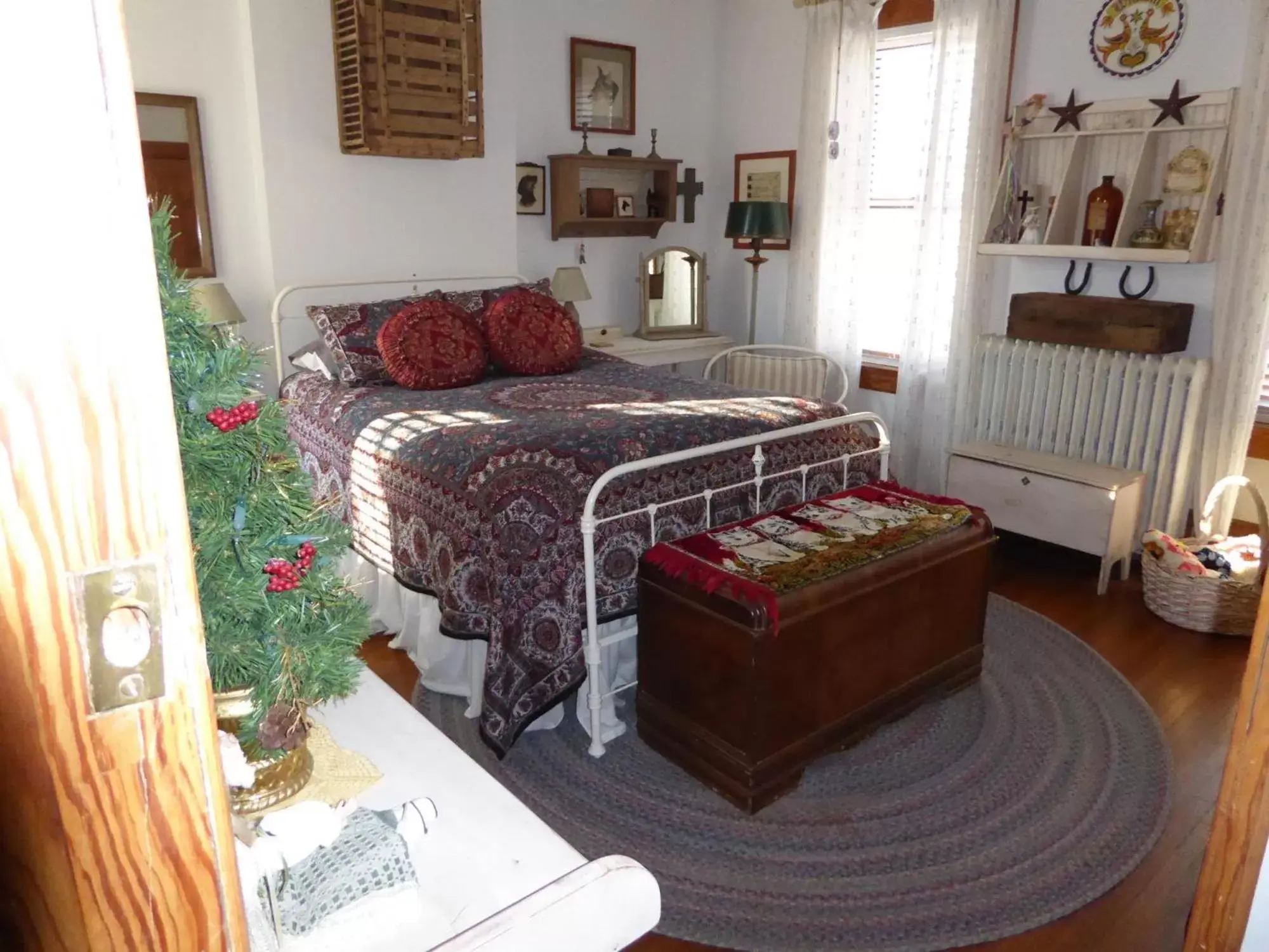 Deluxe Double Room with Bath in Casa Magnolia B & B Deluxe Double Room with Bath in Casa Magnolia B & B