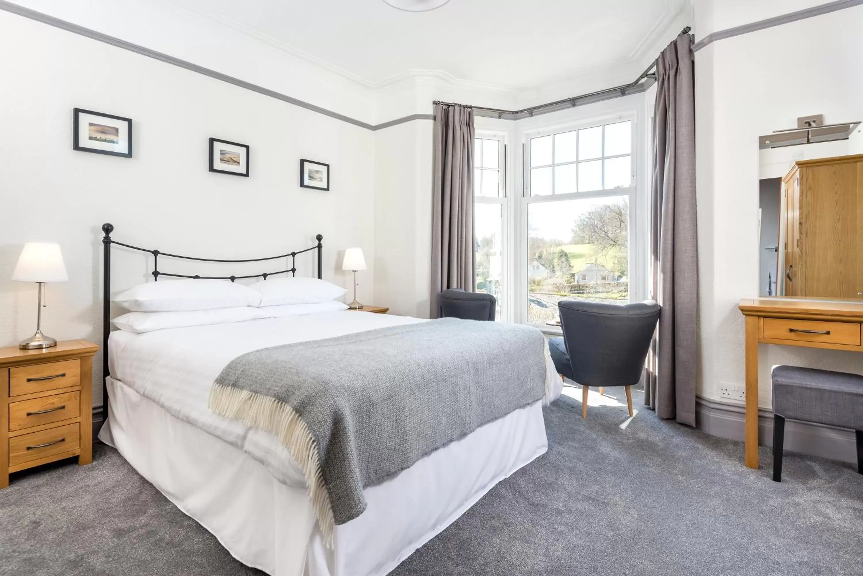 King Size Room with Lake and Mountain Views in Skiddaw Croft Bed & Breakfast King Size Room with Lake and Mountain Views in Skiddaw Croft Bed & Breakfast