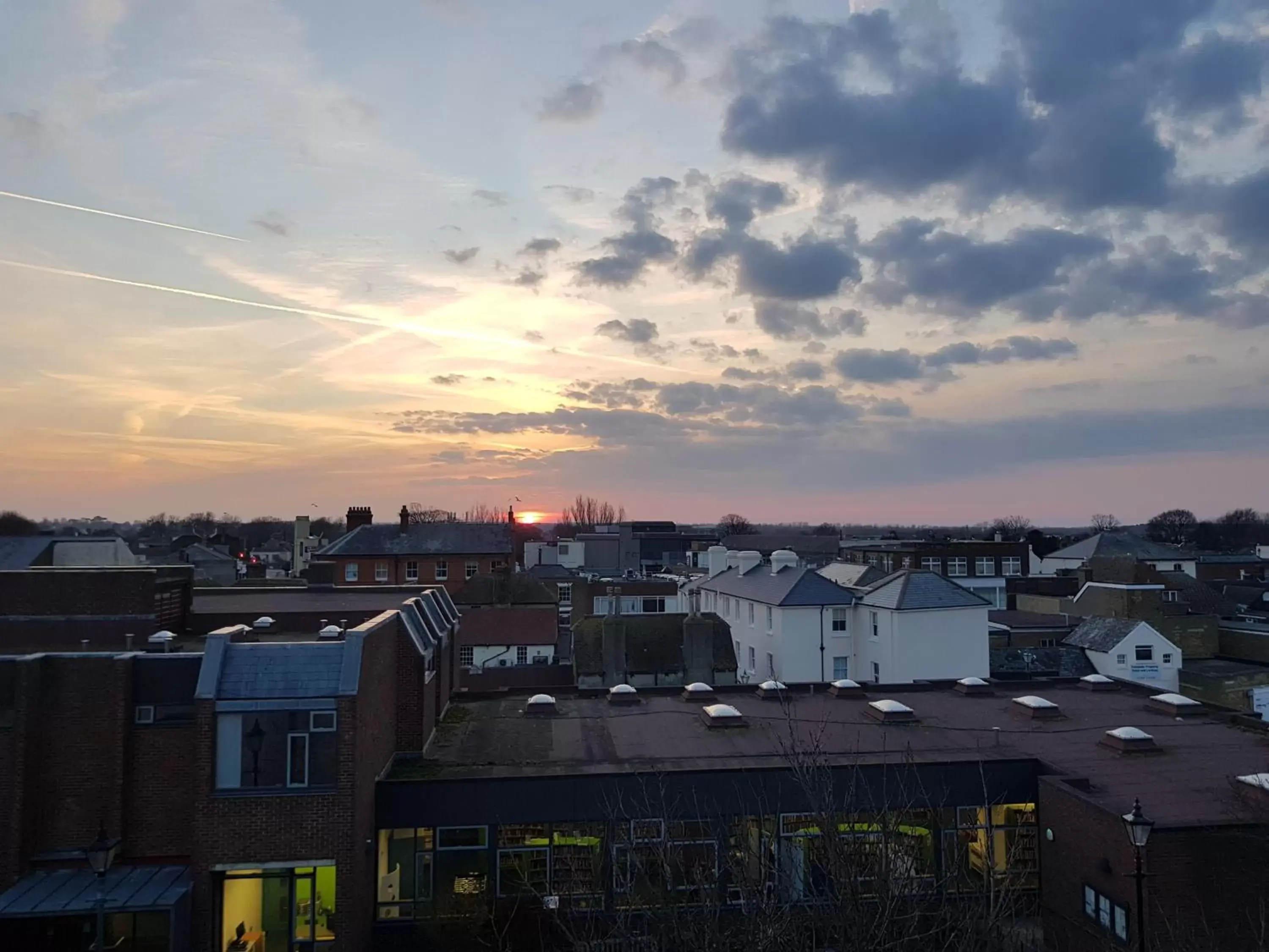 Budget Single Room with Shared Bathroom No. 19 - single occupancy - No Elevator in Waterfront Hotel Budget Single Room with Shared Bathroom No. 19 - single occupancy - No Elevator in Waterfront Hotel