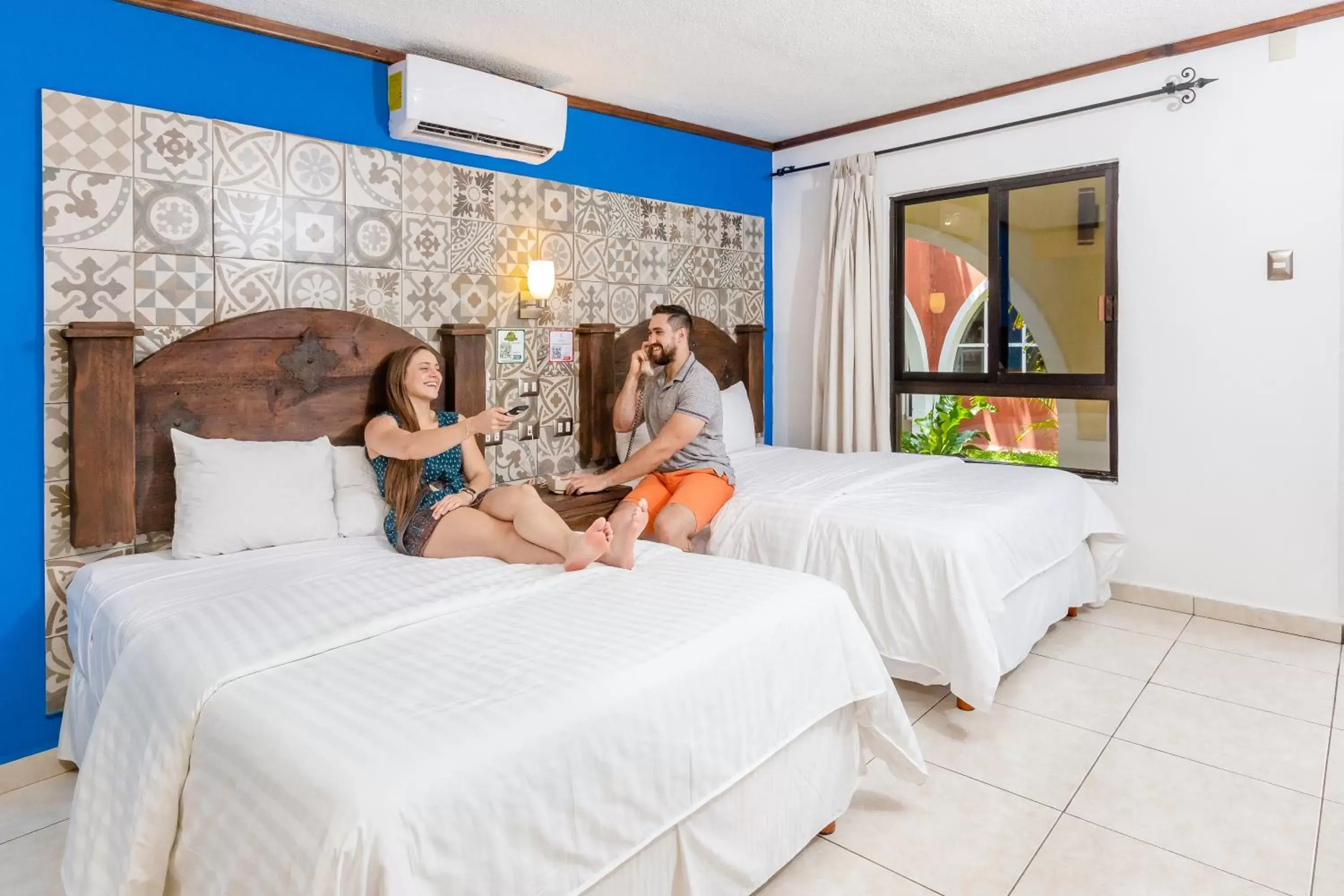 Standard Twin Room in Hacienda Inn Aeropuerto Standard Twin Room in Hacienda Inn Aeropuerto