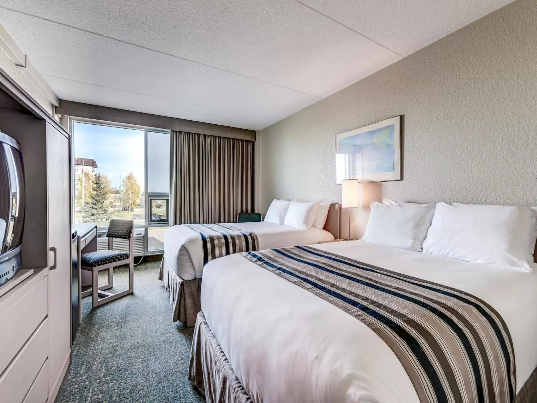 Standard Double Room with Two Double Beds in Heritage Inn Hotel & Convention Centre - Saskatoon Standard Double Room with Two Double Beds in Heritage Inn Hotel & Convention Centre - Saskatoon