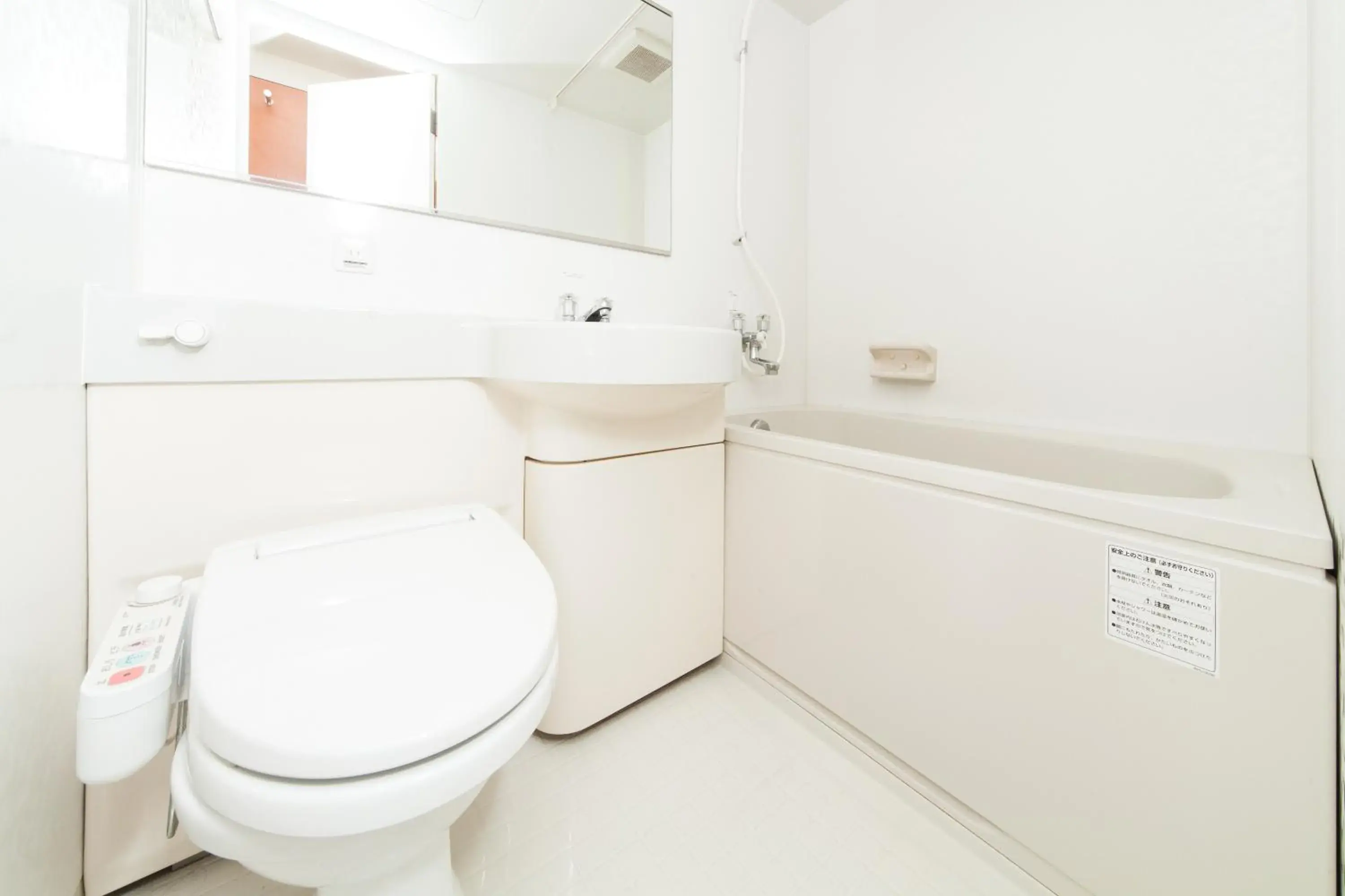 Superior Queen Room - Non-Smoking in HOTEL MYSTAYS Sakaisuji Honmachi Superior Queen Room - Non-Smoking in HOTEL MYSTAYS Sakaisuji Honmachi