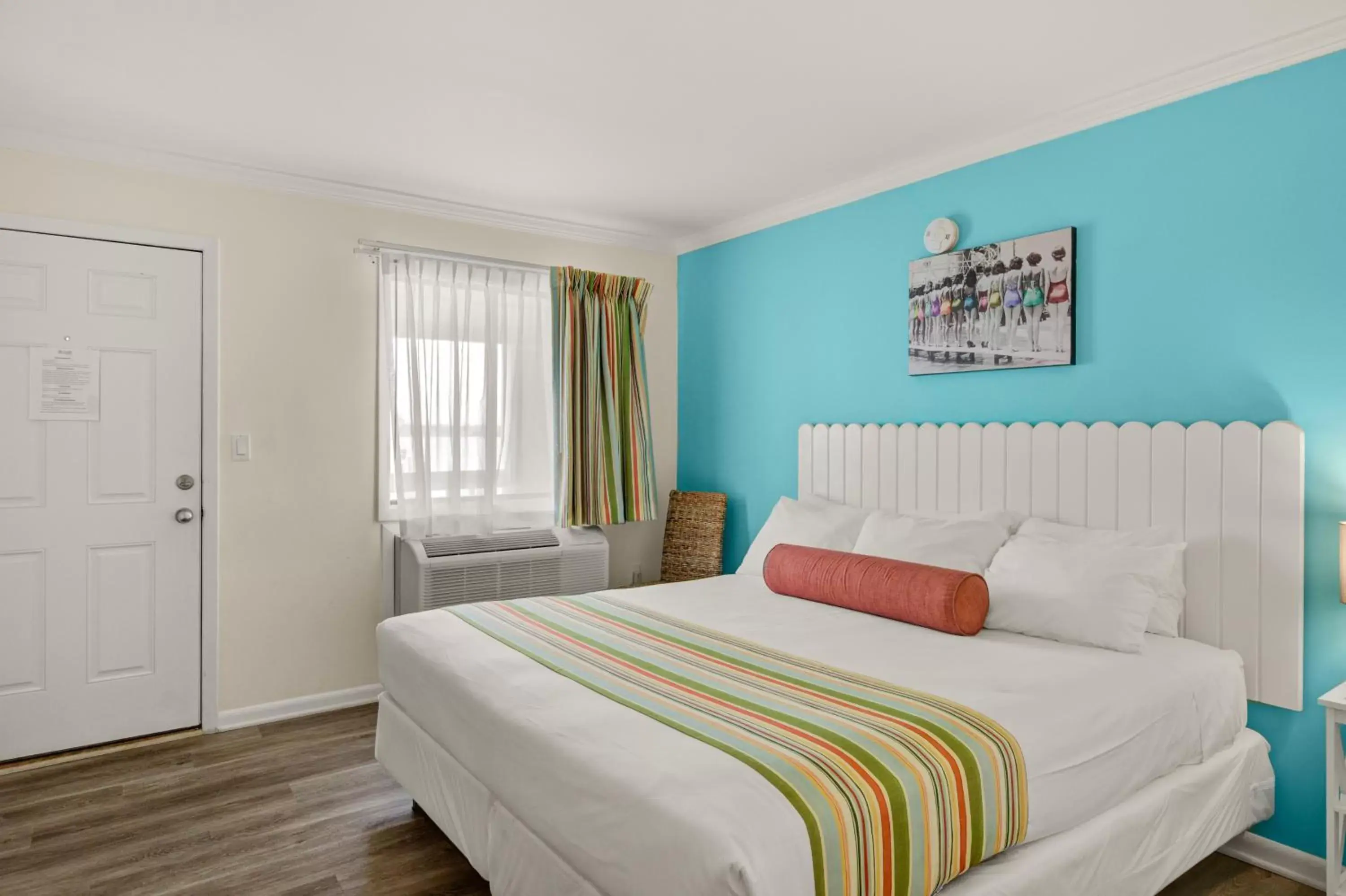 Standard King Room in BeachWalk at Sea Bright Standard King Room in BeachWalk at Sea Bright