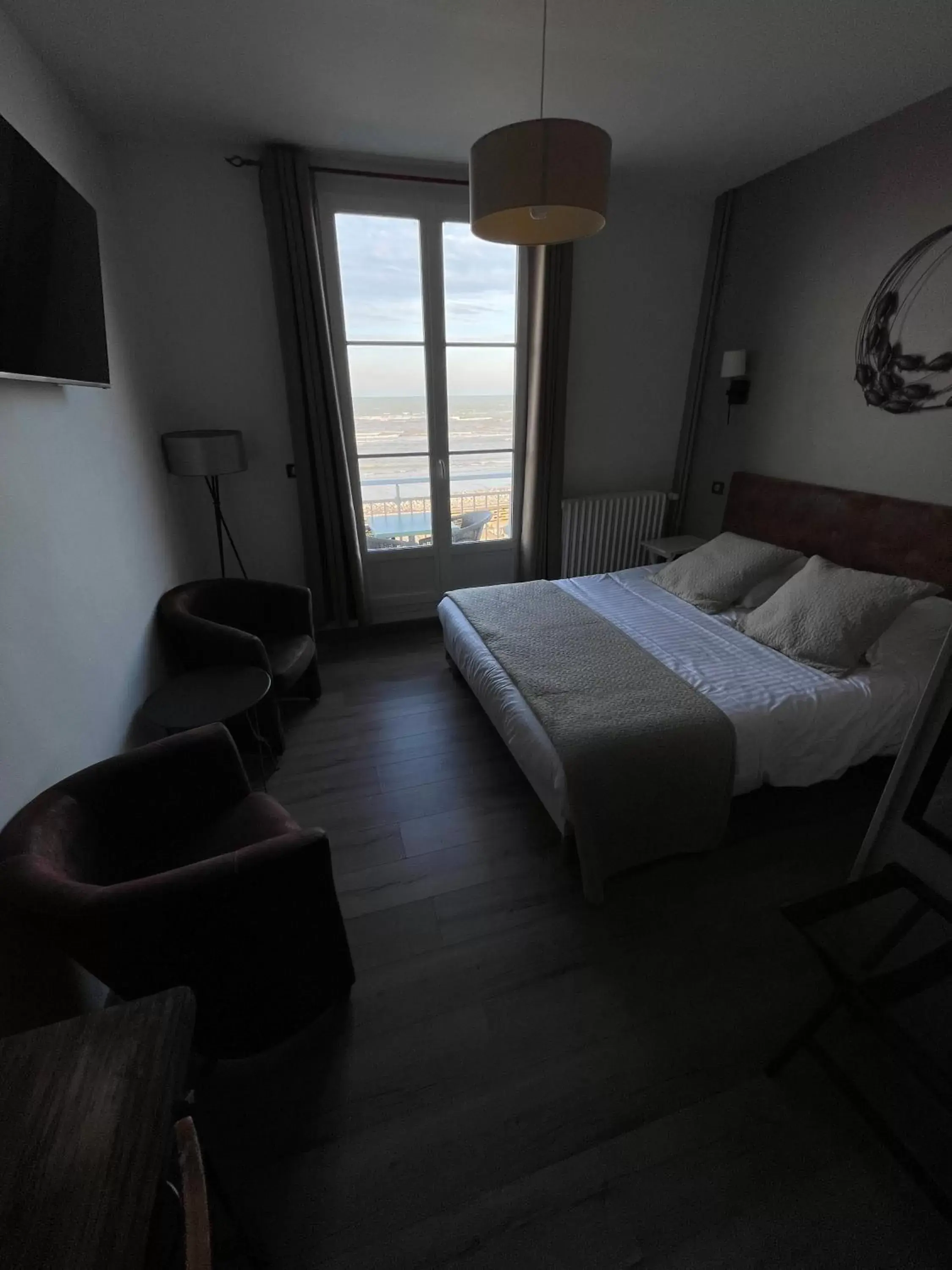 Standard Double Room with Balcony - single occupancy in Les Fregates Standard Double Room with Balcony - single occupancy in Les Fregates