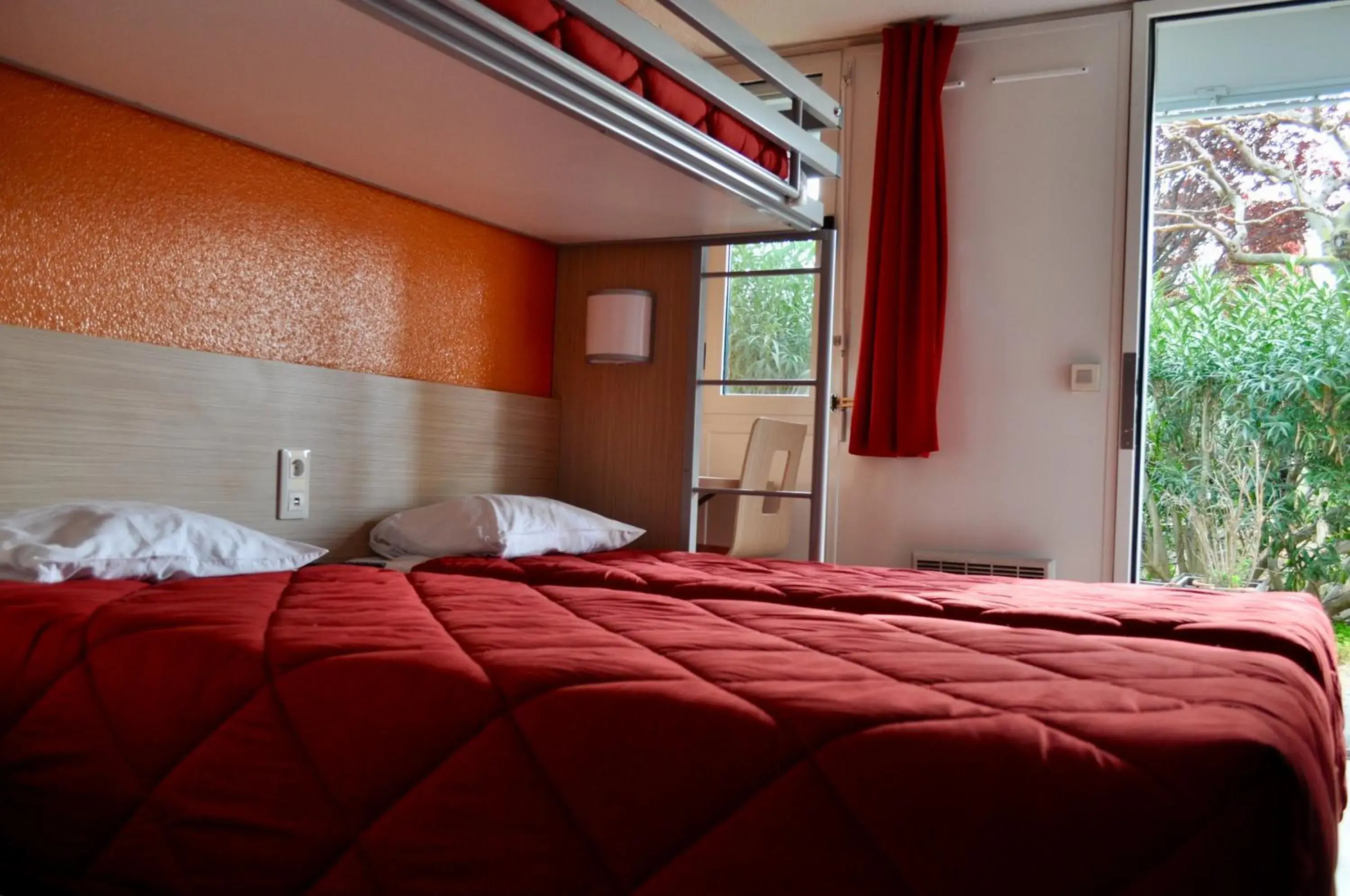 Triple Room in Premiere Classe Sete - Balaruc Triple Room in Premiere Classe Sete - Balaruc