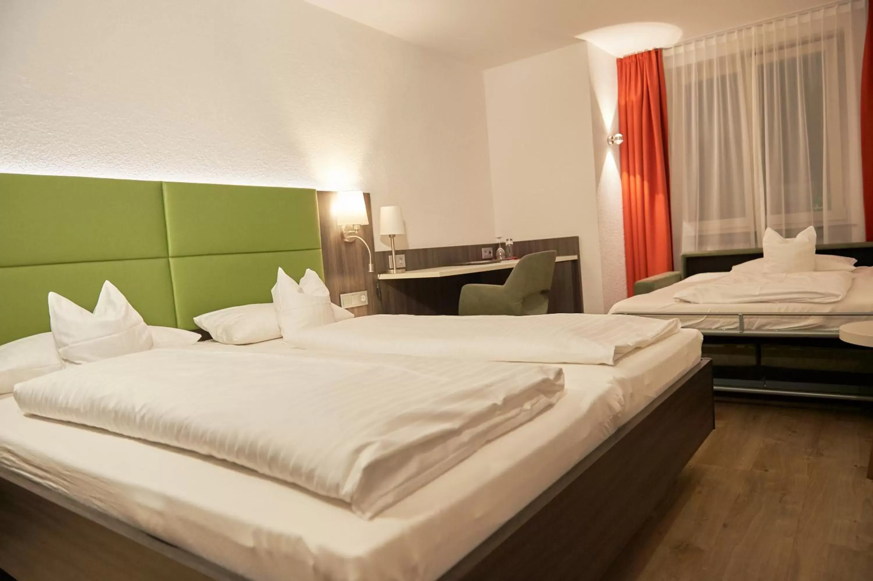 Triple Room - single occupancy in Insel-Hotel-Lindau Triple Room - single occupancy in Insel-Hotel-Lindau