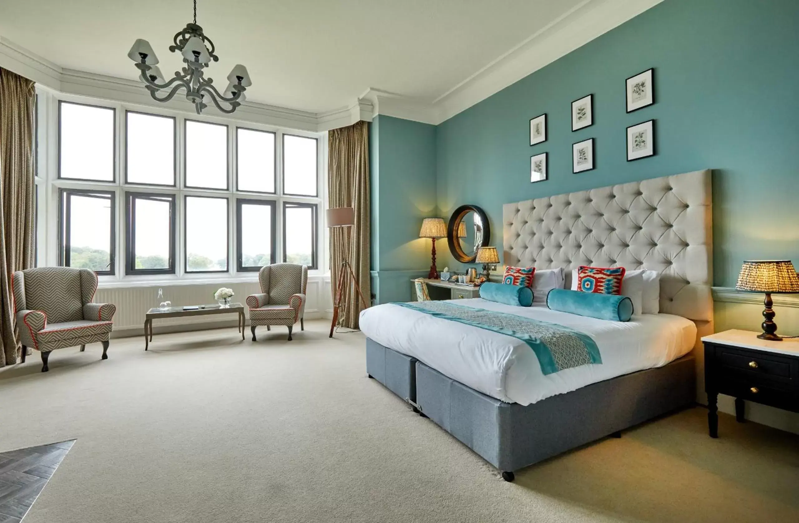 Superior Suite in Hoar Cross Hall Superior Suite in Hoar Cross Hall