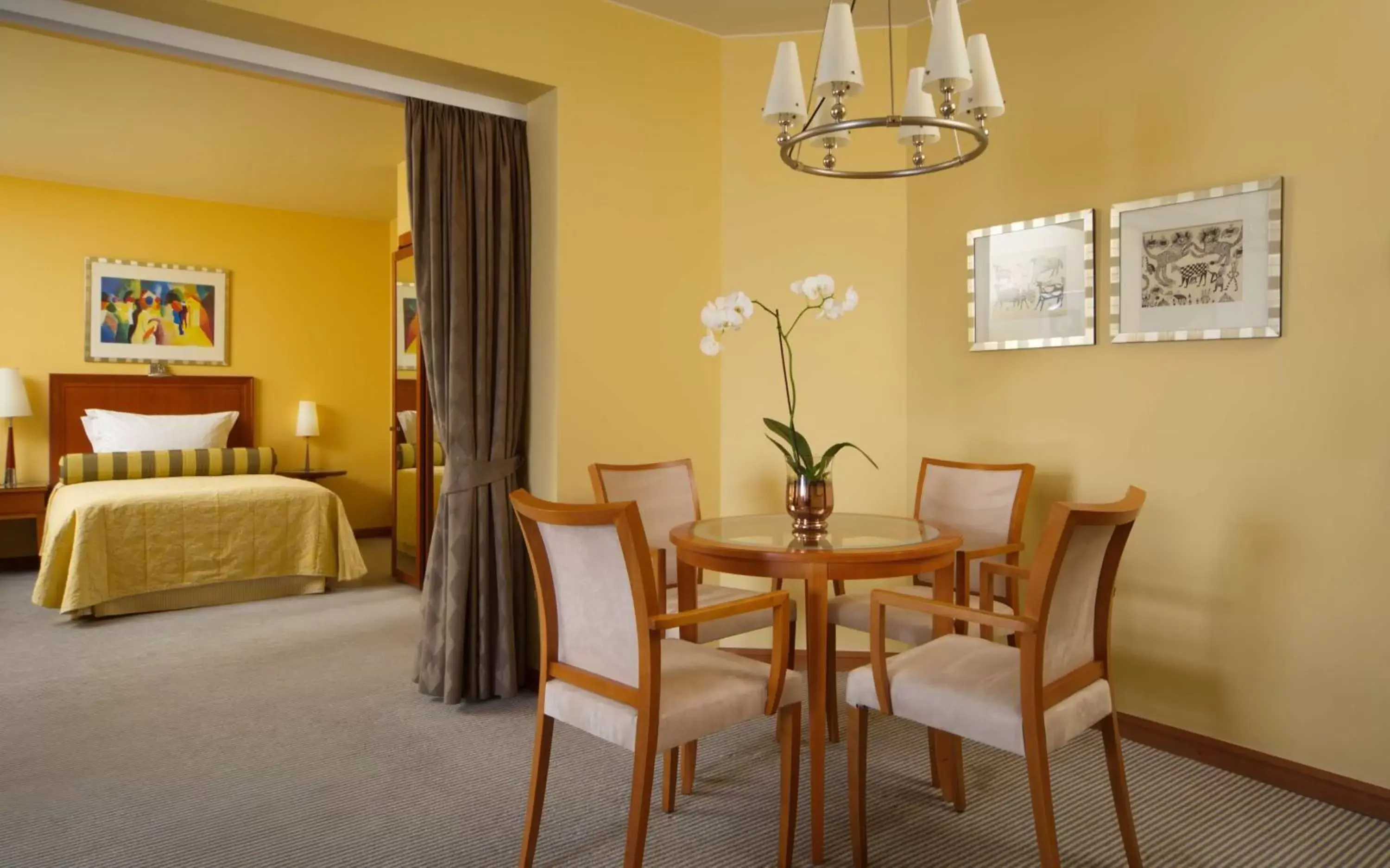 Suite in Radisson Blu Ridzene Hotel, Riga Suite in Radisson Blu Ridzene Hotel, Riga