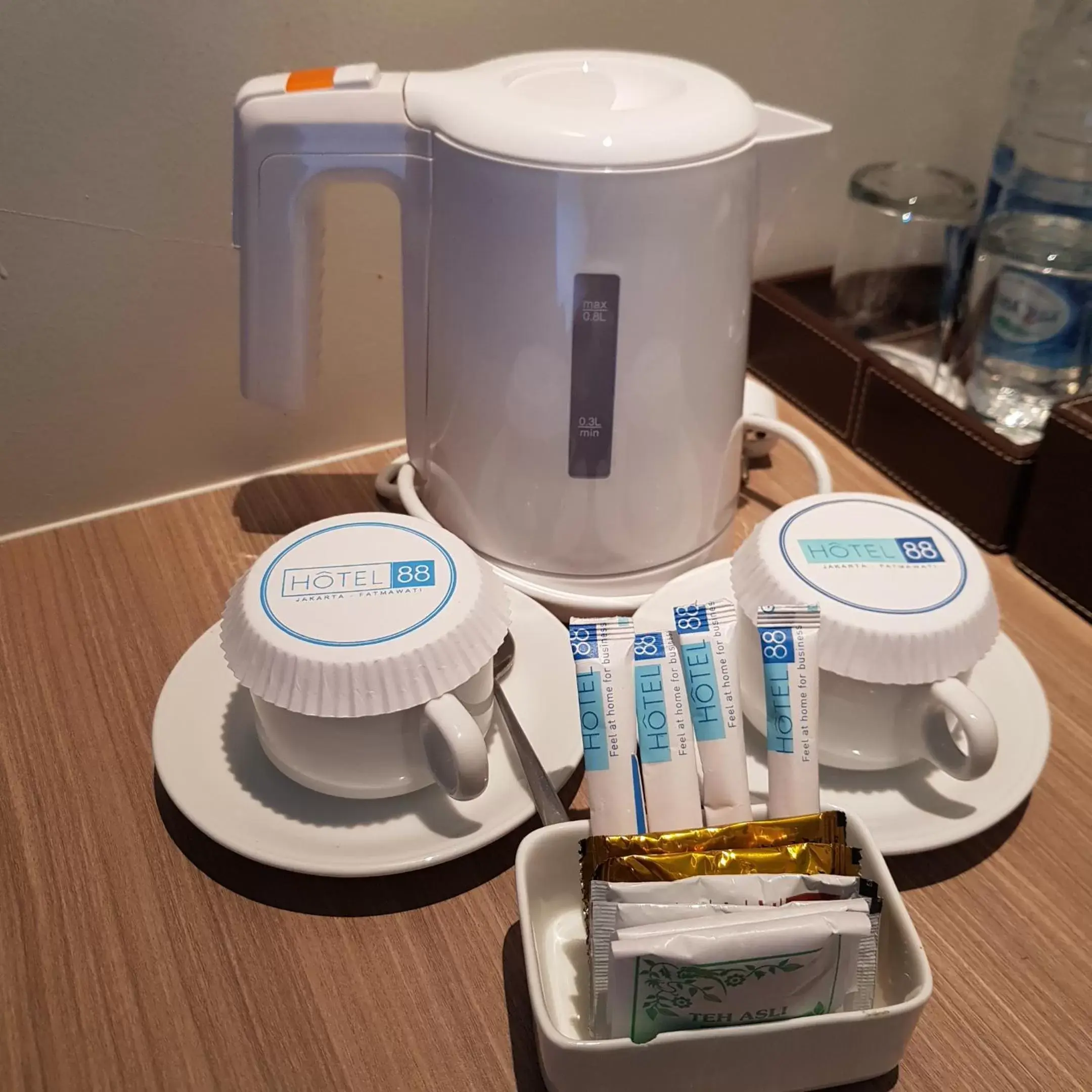 Executive Twin Room in Hotel 88 ITC Fatmawati Jakarta By WH Executive Twin Room in Hotel 88 ITC Fatmawati Jakarta By WH