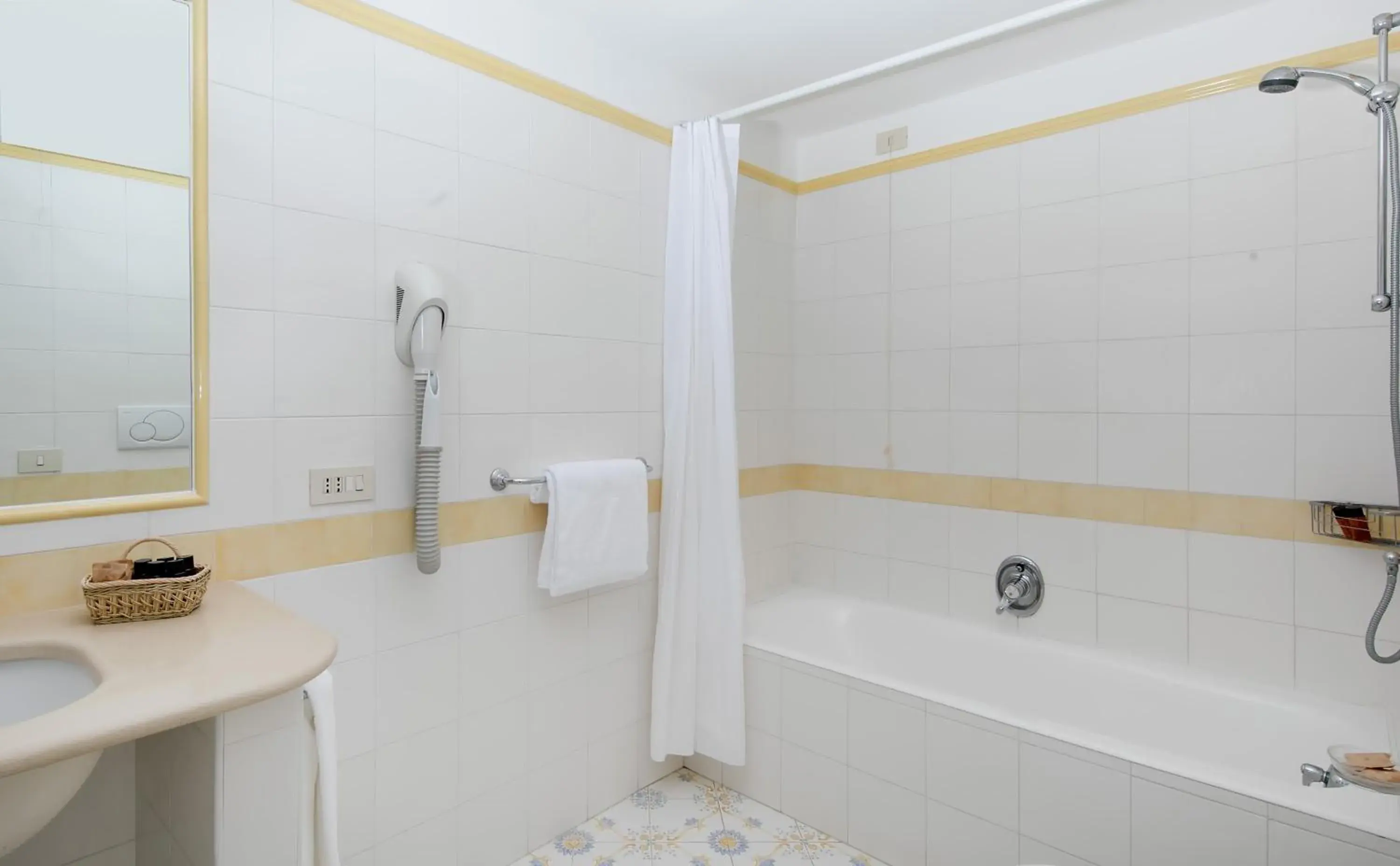 Junior Suite with Sea View in Hotel Bellavista Junior Suite with Sea View in Hotel Bellavista