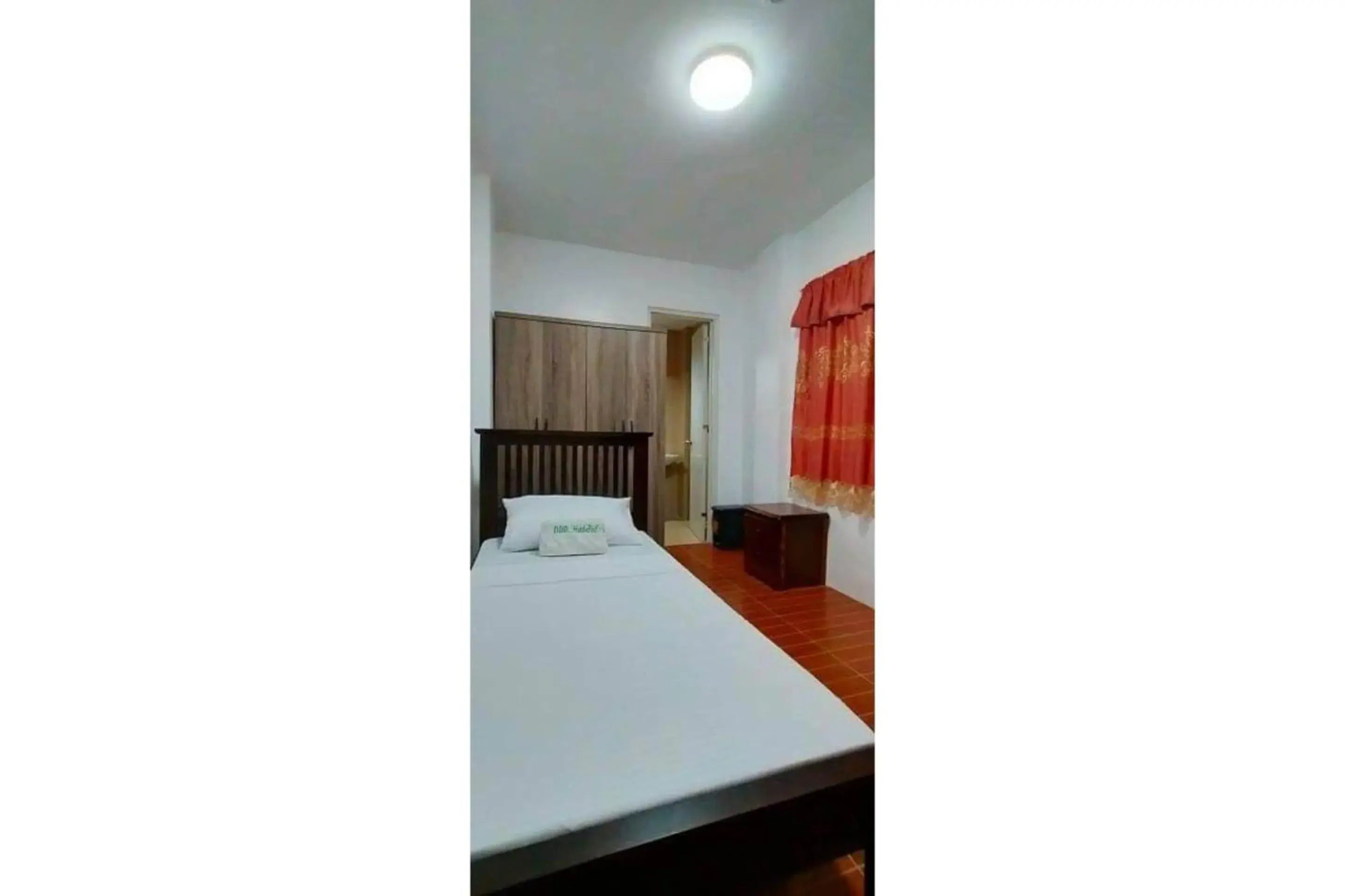 Standard Single Room - single occupancy in OYO 799 Ddd Habitat Iloilo Standard Single Room - single occupancy in OYO 799 Ddd Habitat Iloilo
