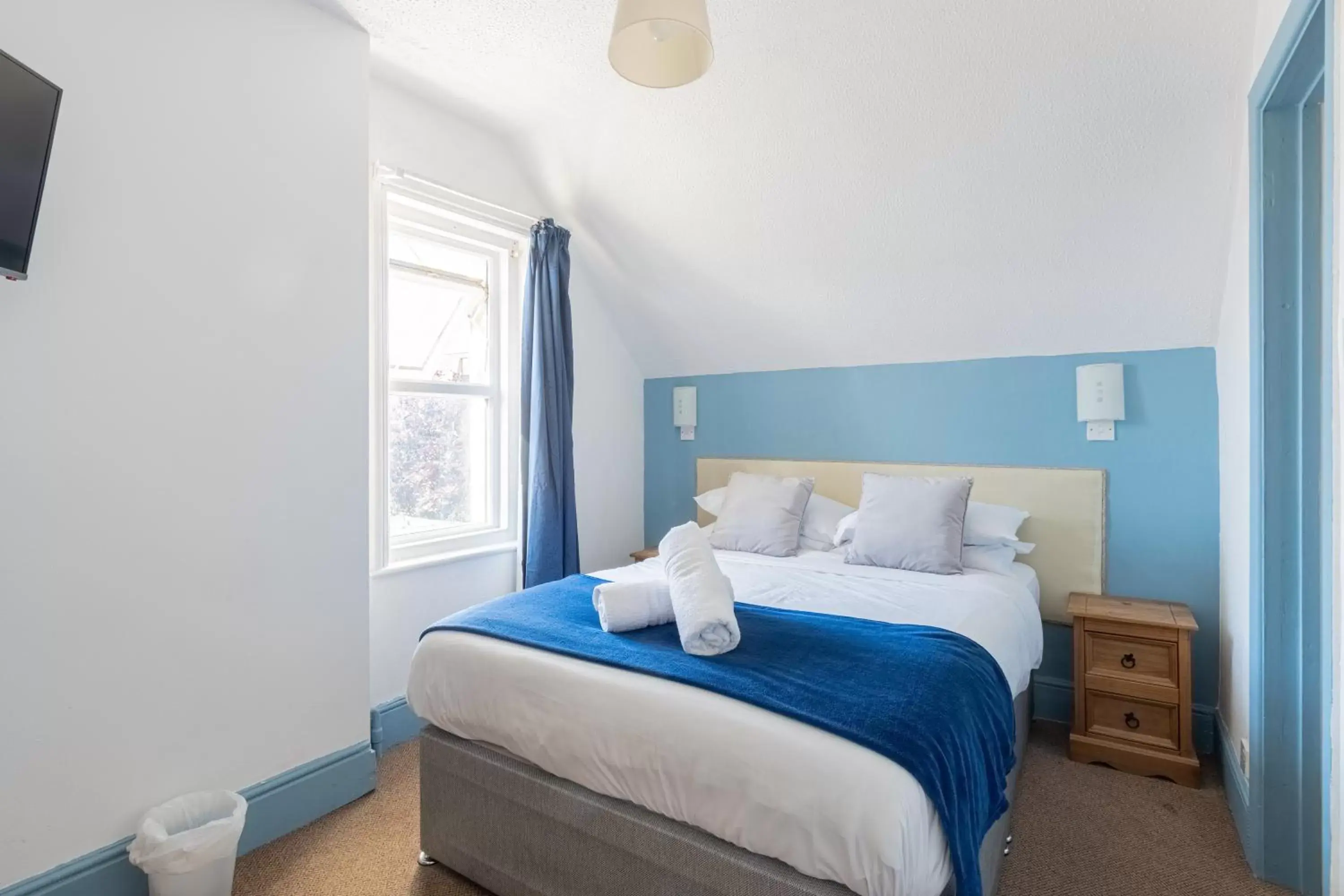 Small Double Room in Brooklands Small Double Room in Brooklands