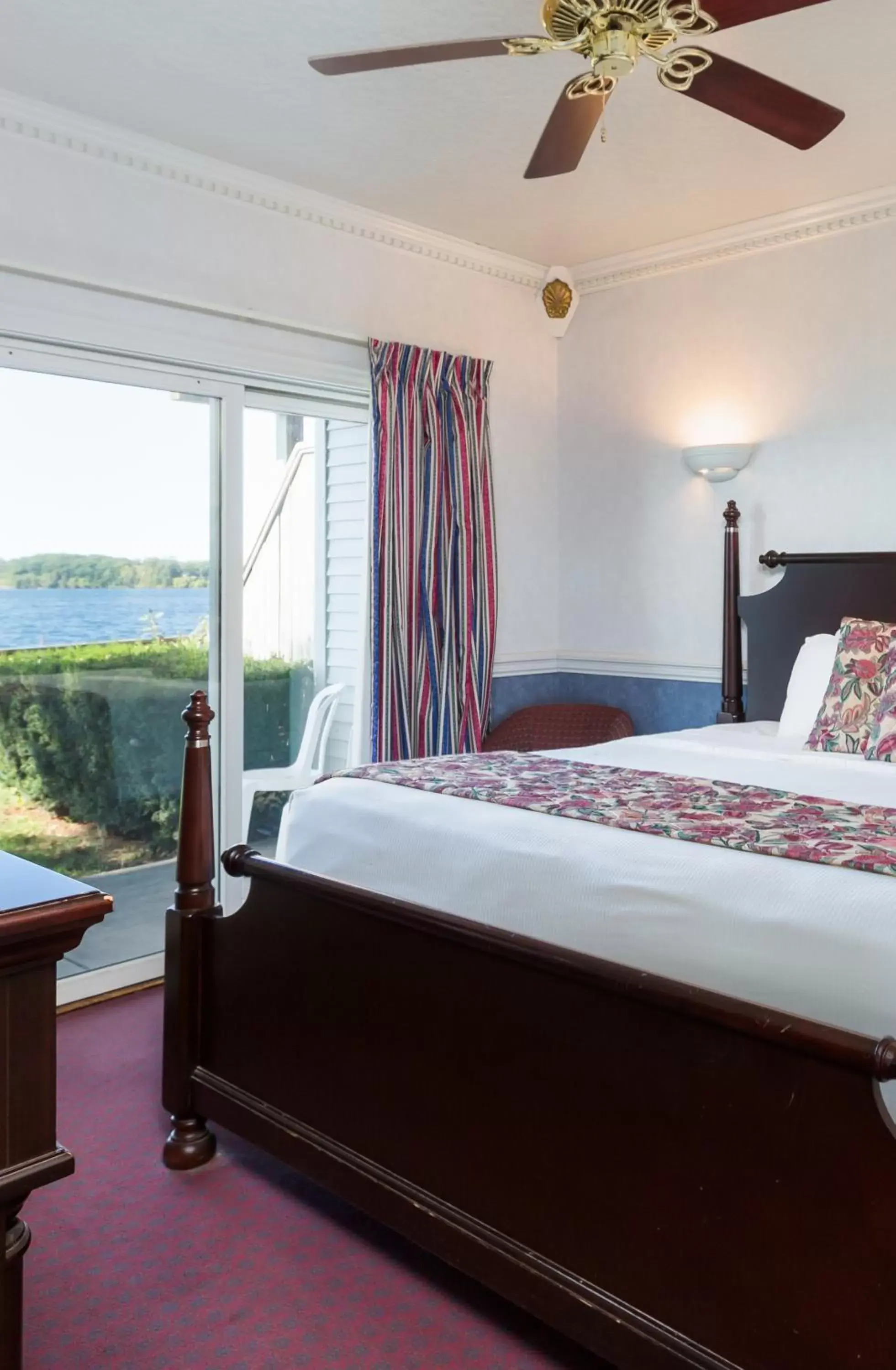 Family Suite in The Blue Heron Inn Family Suite in The Blue Heron Inn