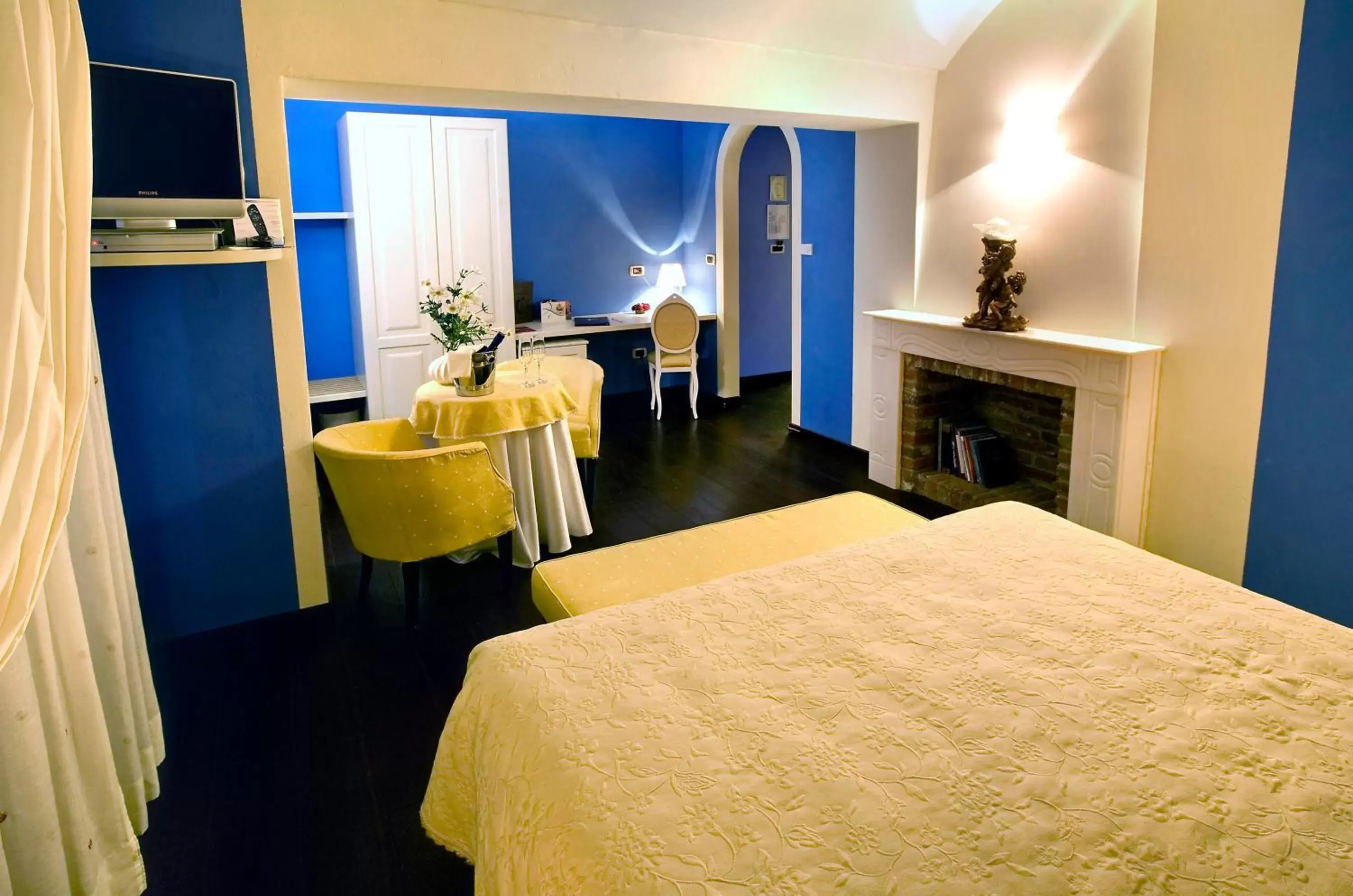 Suite (3 Adults) in Hotel Cascina Di Corte Suite (3 Adults) in Hotel Cascina Di Corte