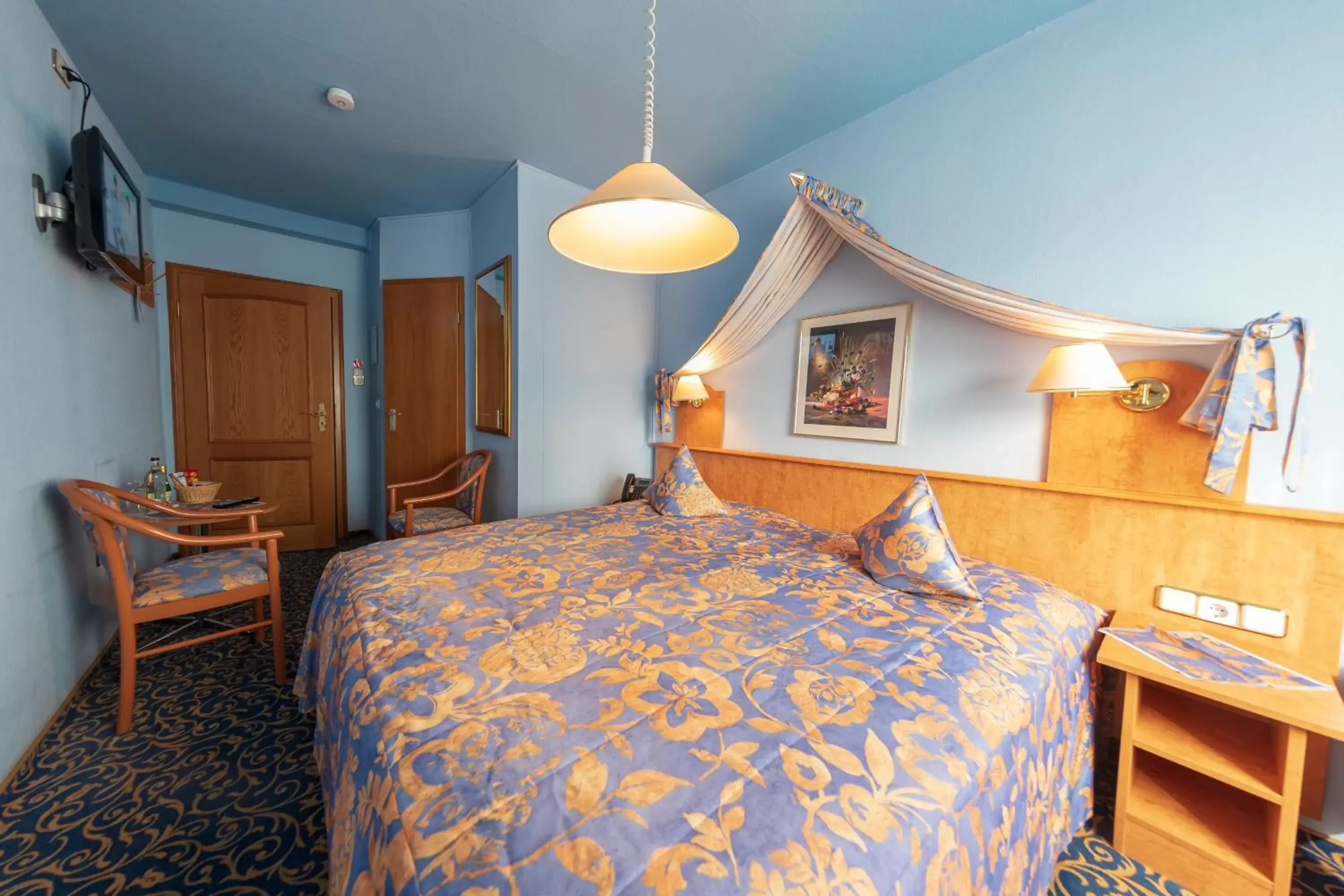 Deluxe Double Room in Hotel Höhn Deluxe Double Room in Hotel Höhn