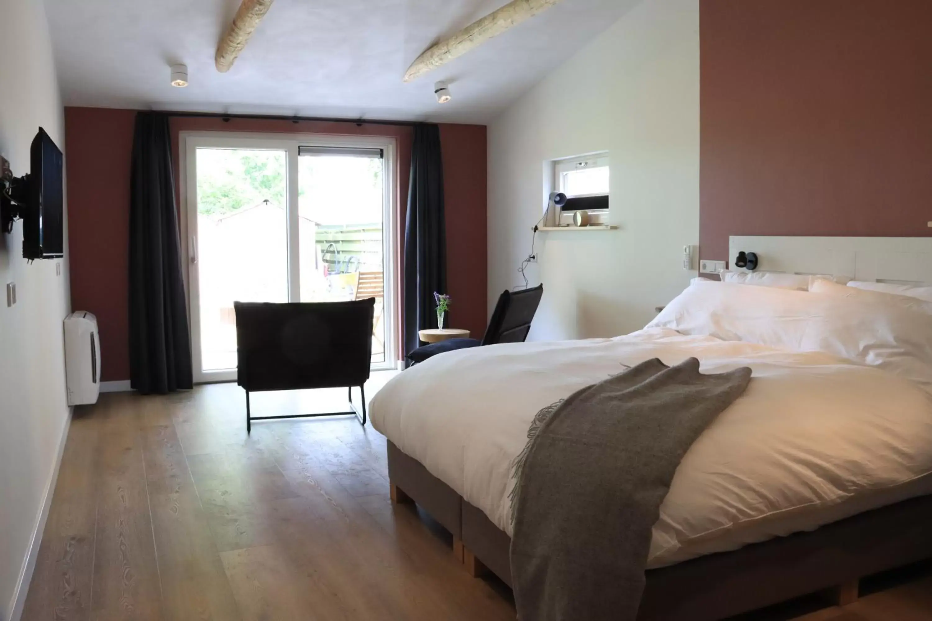 Deluxe Double Room (2 Adults + 1 Child) in Doezumertocht Deluxe Double Room (2 Adults + 1 Child) in Doezumertocht