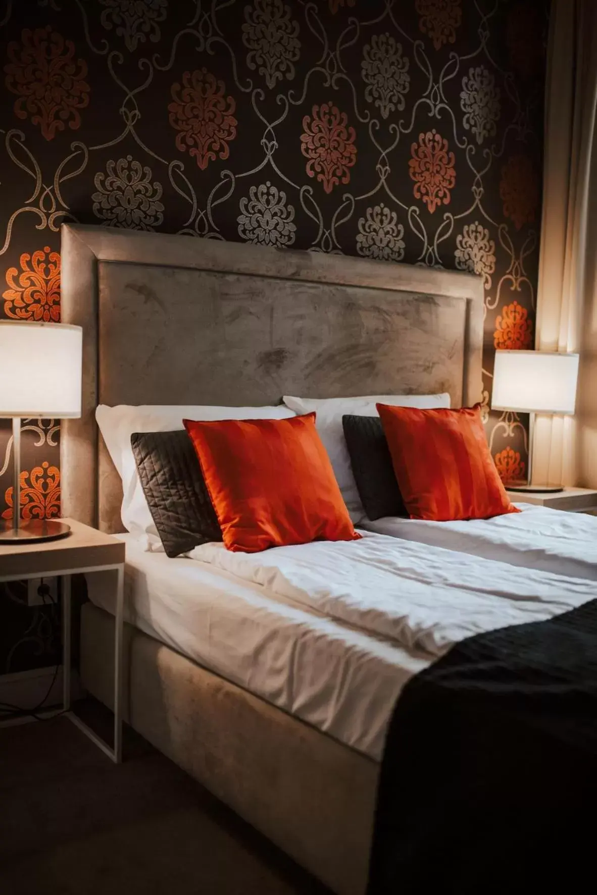 Standard double room with 1 or 2 beds – Palace with biowellness package in Hotel Dębowy Biowellness & SPA Góry Sowie Standard double room with 1 or 2 beds – Palace with biowellness package in Hotel Dębowy Biowellness & SPA Góry Sowie