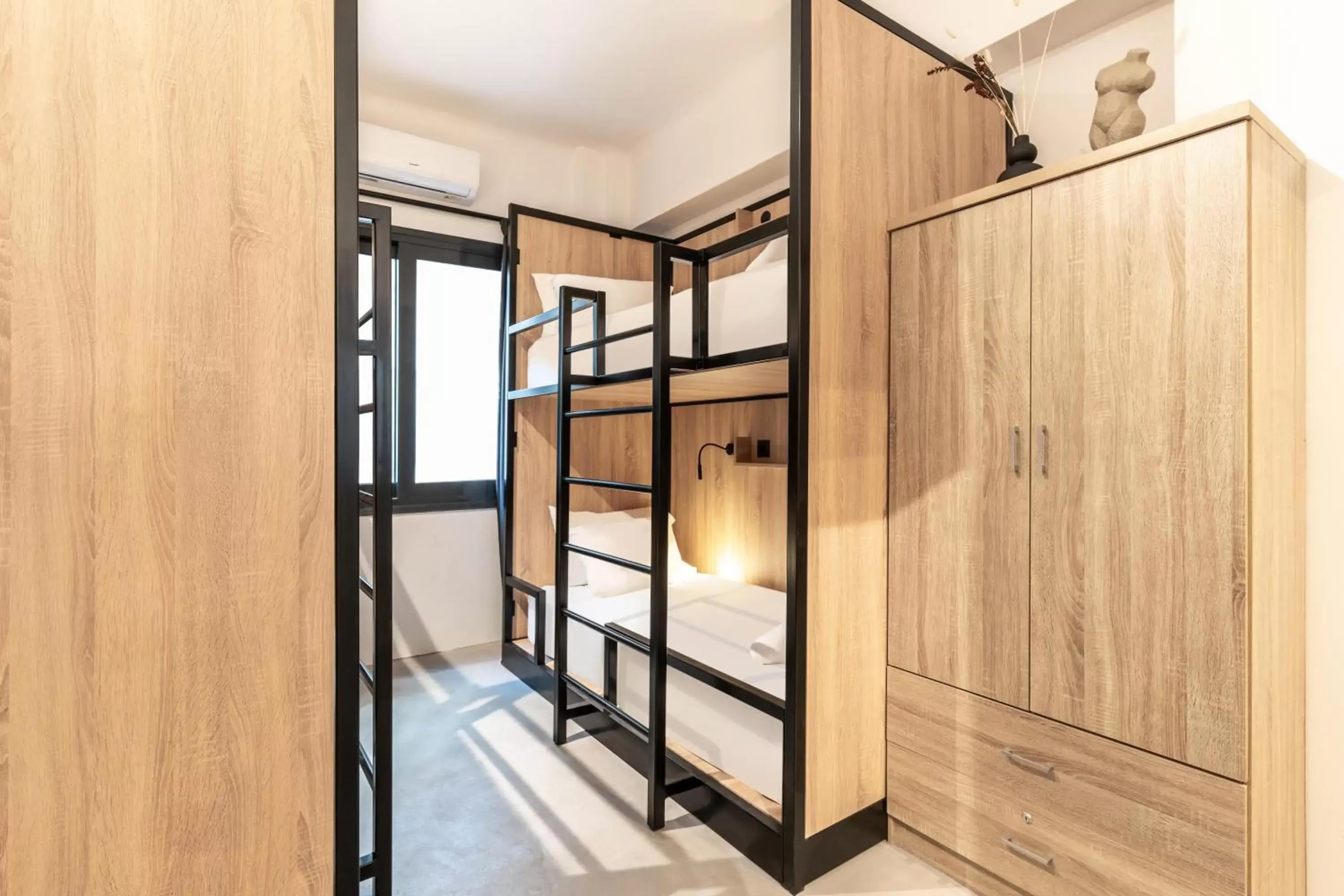 Superior Studio in PAME Wild Superior Studio in PAME Wild