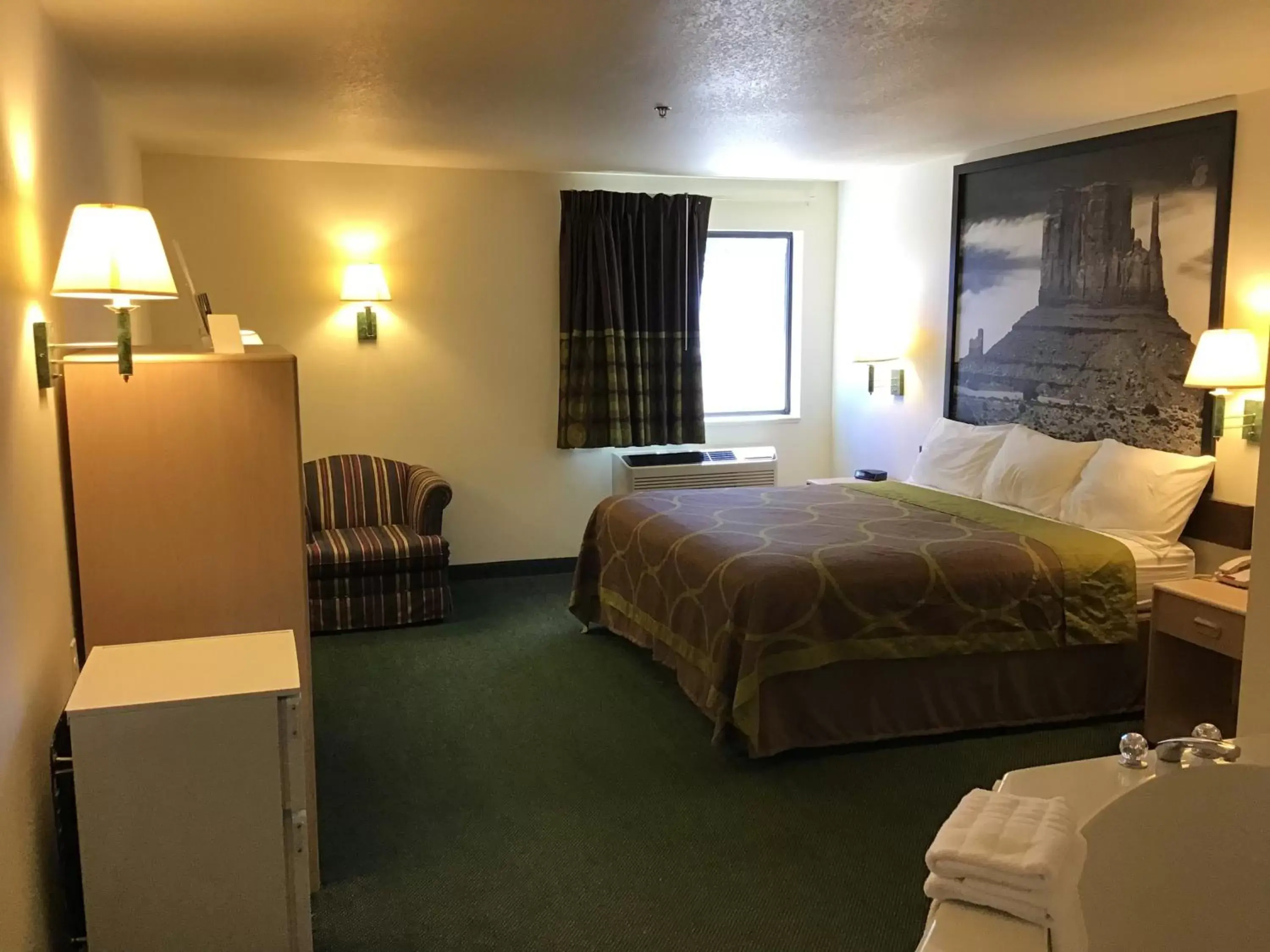 King Studio Suite - Non-Smoking in Arch Canyon Inn King Studio Suite - Non-Smoking in Arch Canyon Inn