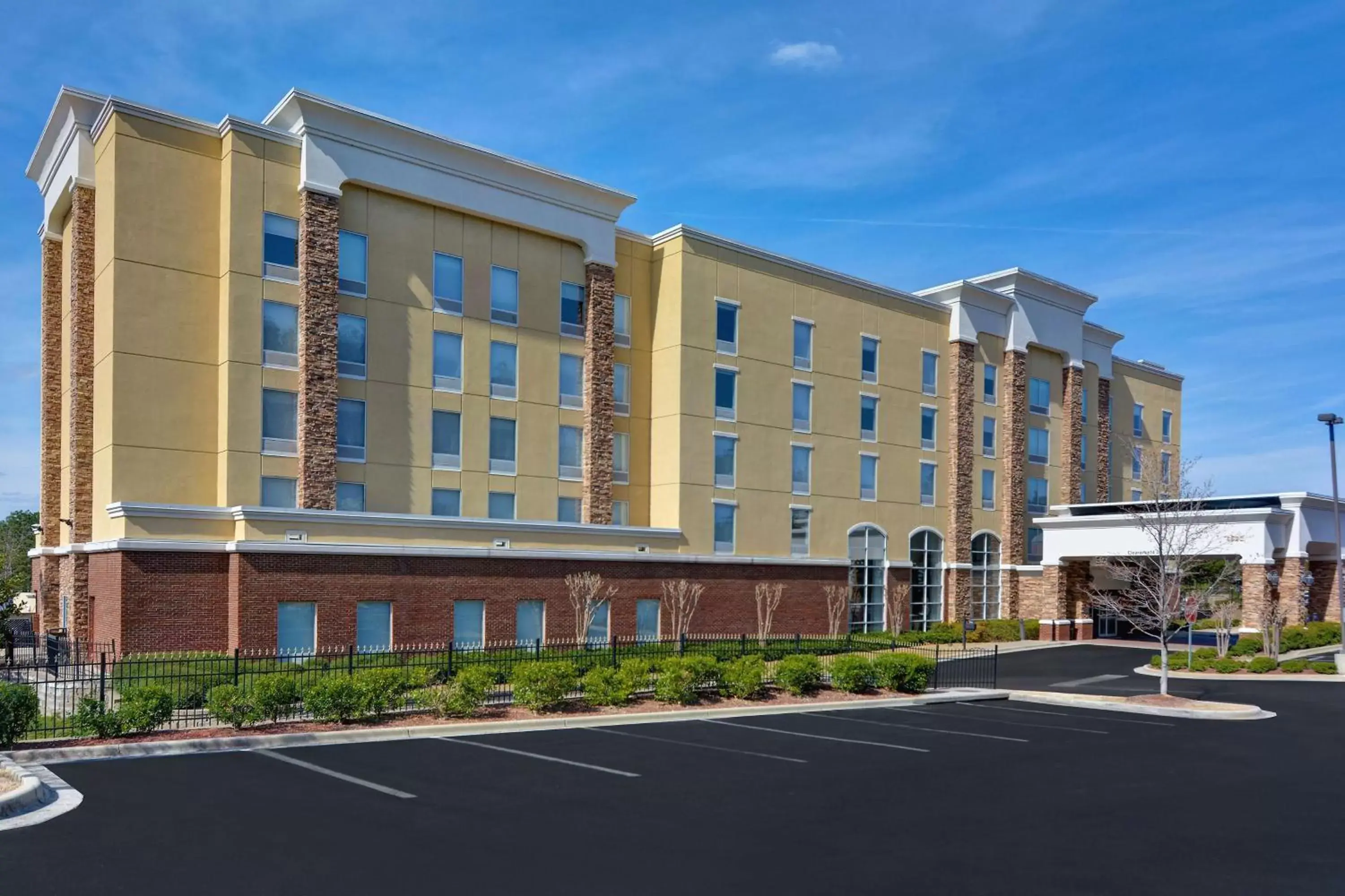 Hampton Inn & Suites Birmingham-Hoover-Galleria Hampton Inn & Suites Birmingham-Hoover-Galleria