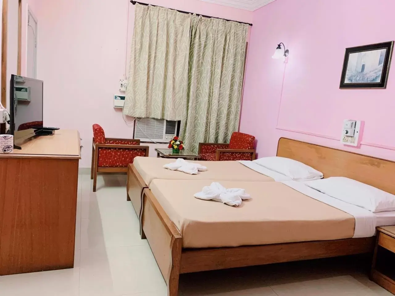 Standard Double or Twin Room in Margao Residency Standard Double or Twin Room in Margao Residency